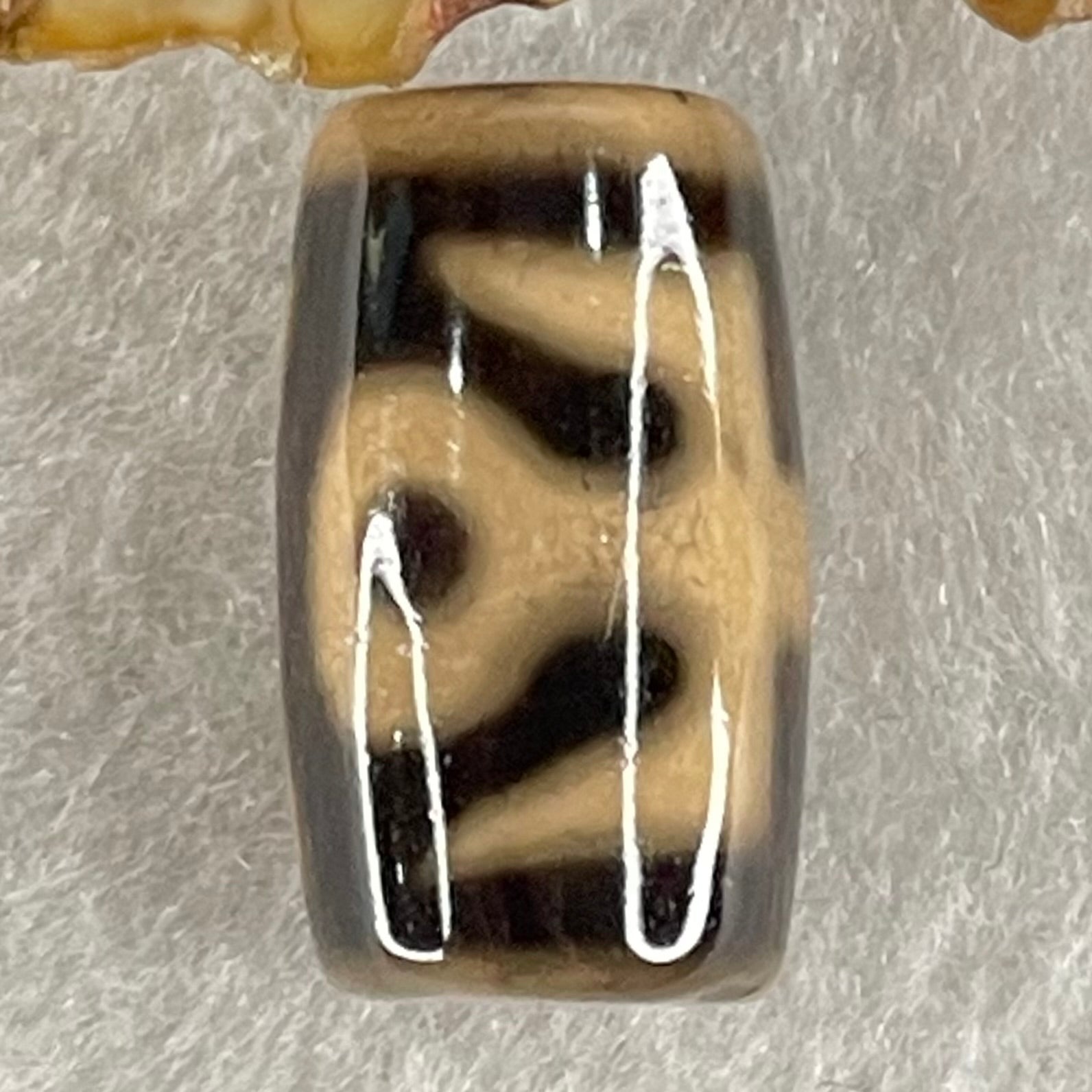 Natural Powerful Tibetan Old Oily Agate Patina Guiren Tairen Human Dzi Bead Totem Amulet Heavenly Master (Tian Zhu) 贵人天诛 4.55g 19.6 by 11.5mm - Huangs Jadeite and Jewelry Pte Ltd