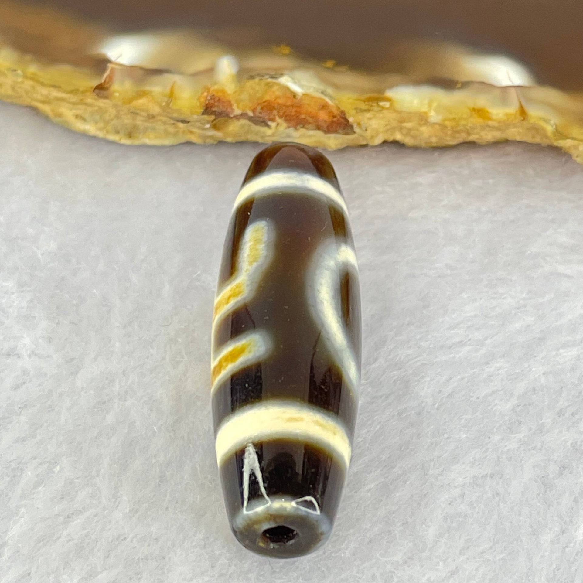 Natural Powerful Tibetan Old Oily Agate 1 Eye With Swastika Dzi Bead (Hotu Dzi) 7.76g 37.9 by 11.9mm - Huangs Jadeite and Jewelry Pte Ltd