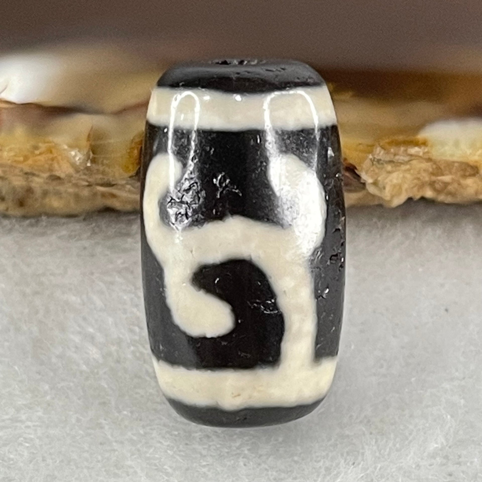 Natural Powerful Tibetan Old Oily Black White Agate Green Tara Dzi Bead Heavenly Master (Tian Zhu) 绿度母天珠 3.94g 19.6 by 11.1mm - Huangs Jadeite and Jewelry Pte Ltd
