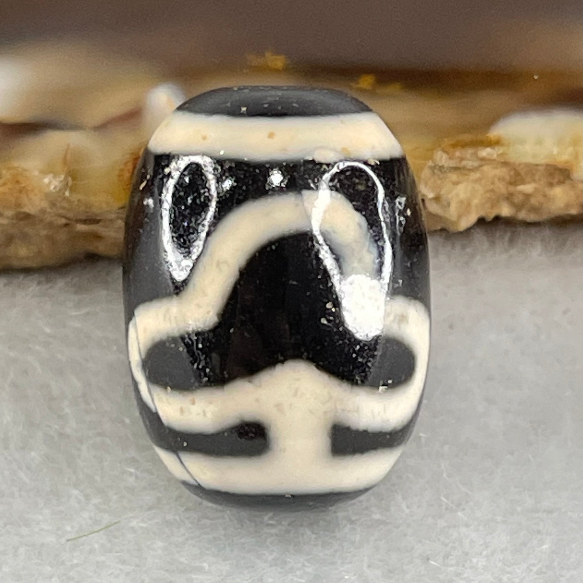 Natural Powerful Tibetan Old Oily Agate Double Bodhi Tree Dzi Bead Heavenly Master (Tian Zhu) 菩提树天珠 4.67g 17.8 by 13.1mm - Huangs Jadeite and Jewelry Pte Ltd