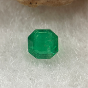 Natural Colombia Vivid Green Emerald (Beryl) Cut-Cornered Square Step cut 0.42ct 4.4 by 4.2 by 3.2mm - Huangs Jadeite and Jewelry Pte Ltd