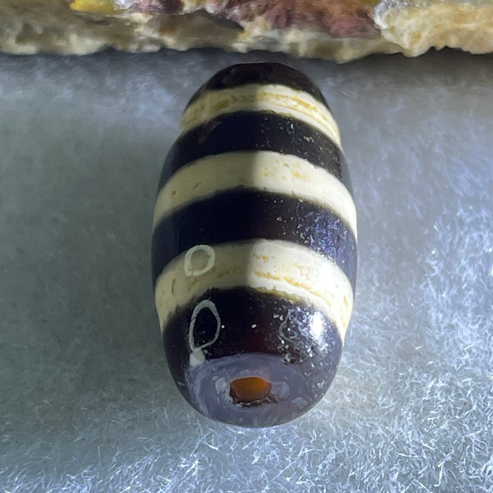 Natural Powerful Tibetan Old Oily Agate 3-Lines Dzi Bead Heavenly Master (Tian Zhu) 三行天诛 3.09g 19.9 by 10.1mm - Huangs Jadeite and Jewelry Pte Ltd