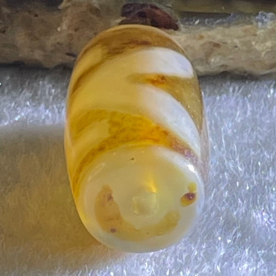 Natural Powerful Tibetan Old Oily Agate Patina Guiren Tairen Human Dzi Bead Totem Amulet Heavenly Master (Tian Zhu) 贵人天诛 4.74g 19.8 by 11.6mm - Huangs Jadeite and Jewelry Pte Ltd