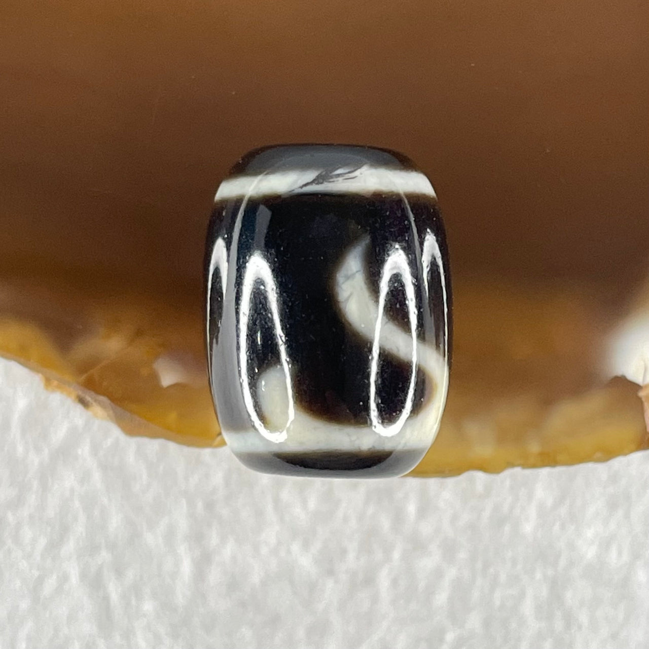 Natural Powerful Tibetan Old Oily Green Tara Dzi Bead Heavenly Master (Tian Zhu) 绿度母天珠 4.86g 17.3 by 13.1mm - Huangs Jadeite and Jewelry Pte Ltd