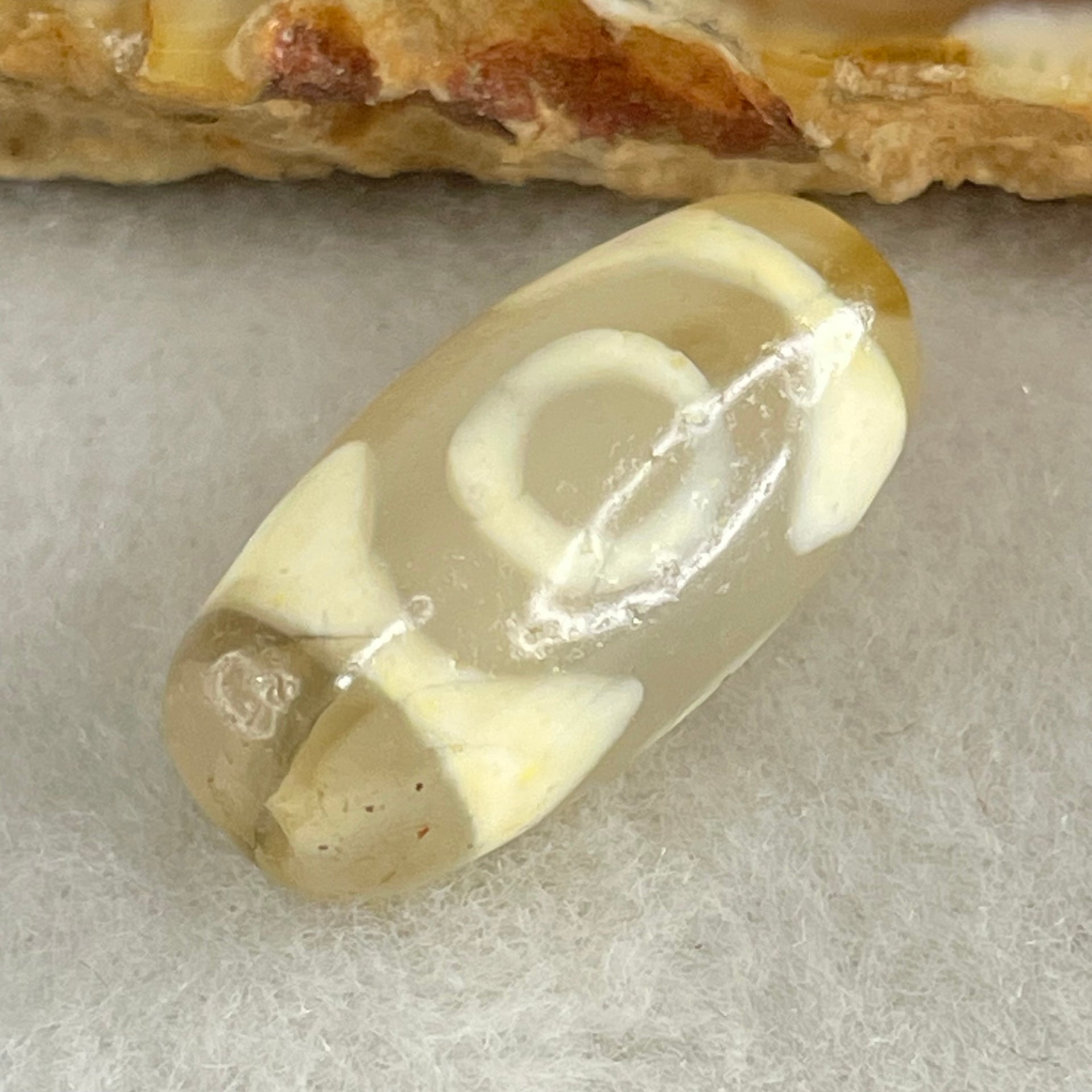 Natural Powerful Tibetan Old Oily Agate 3 Eyes Dzi Bead Heavenly Master (Tian Zhu) 三眼天诛 2.97g 20.1 by 10.2mm - Huangs Jadeite and Jewelry Pte Ltd