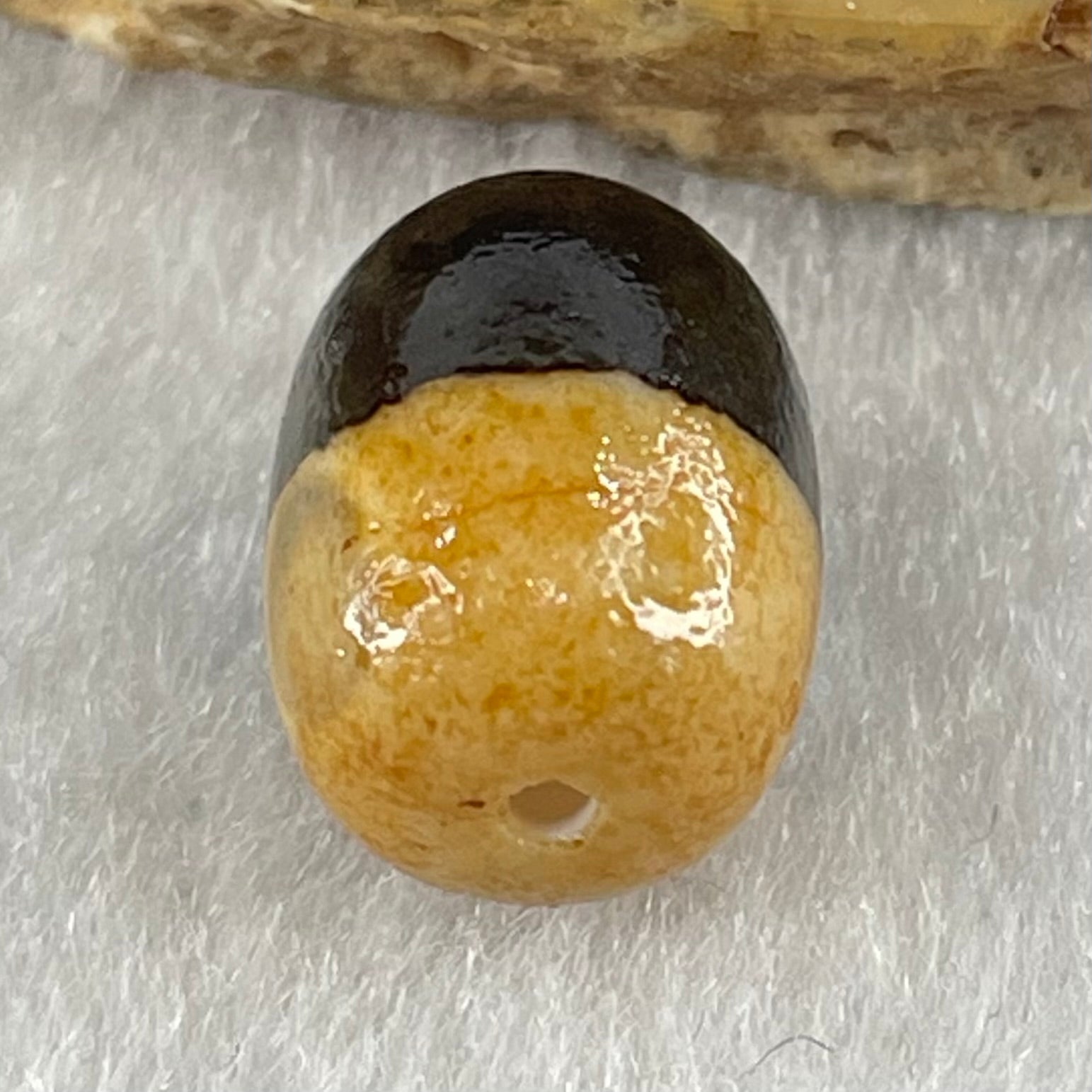 Natural Powerful Tibetan Old Oily Agate 1 Lines Dzi Bead Heavenly Master (Tian Zhu) 2.40g 14.0 by 10.4mm - Huangs Jadeite and Jewelry Pte Ltd