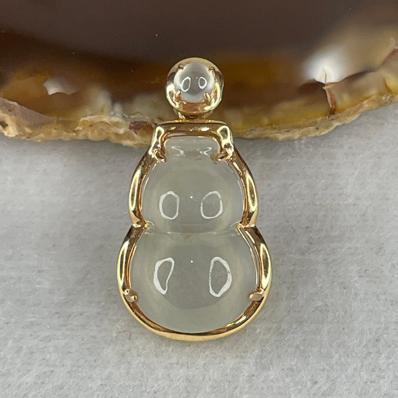 NGI Certified Natural Type A Icy Colorless Jadeite Hulu Pendant with 18K Gold 3.76g 18.56 by 11.97 by 6.20mm