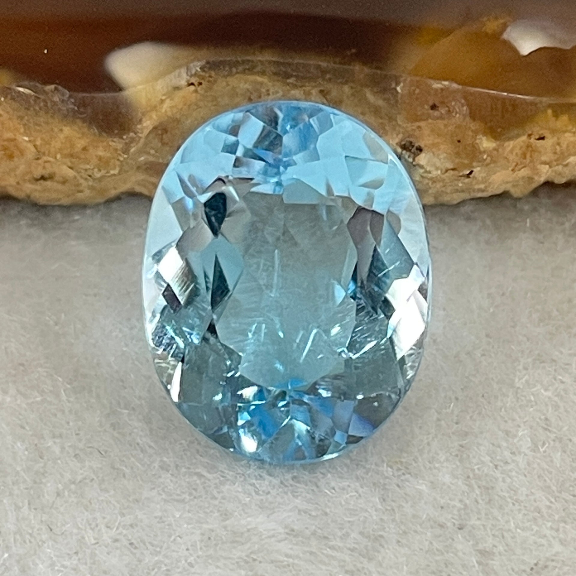 Natural Sky Blue Topaz Oval Shape 10.39ct 14.8 by 11.6 by 7.2mm - Huangs Jadeite and Jewelry Pte Ltd