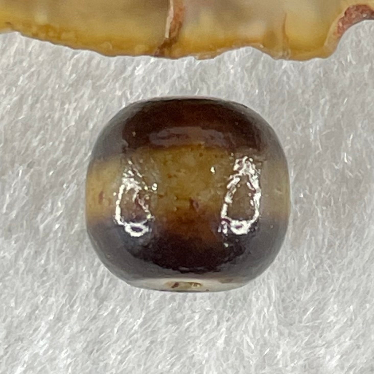 Natural Powerful Tibetan Old Oily Agate 1 Line Dzi Bead Heavenly Master (Tian Zhu) 1.81g 10.0 by 10.8mm - Huangs Jadeite and Jewelry Pte Ltd