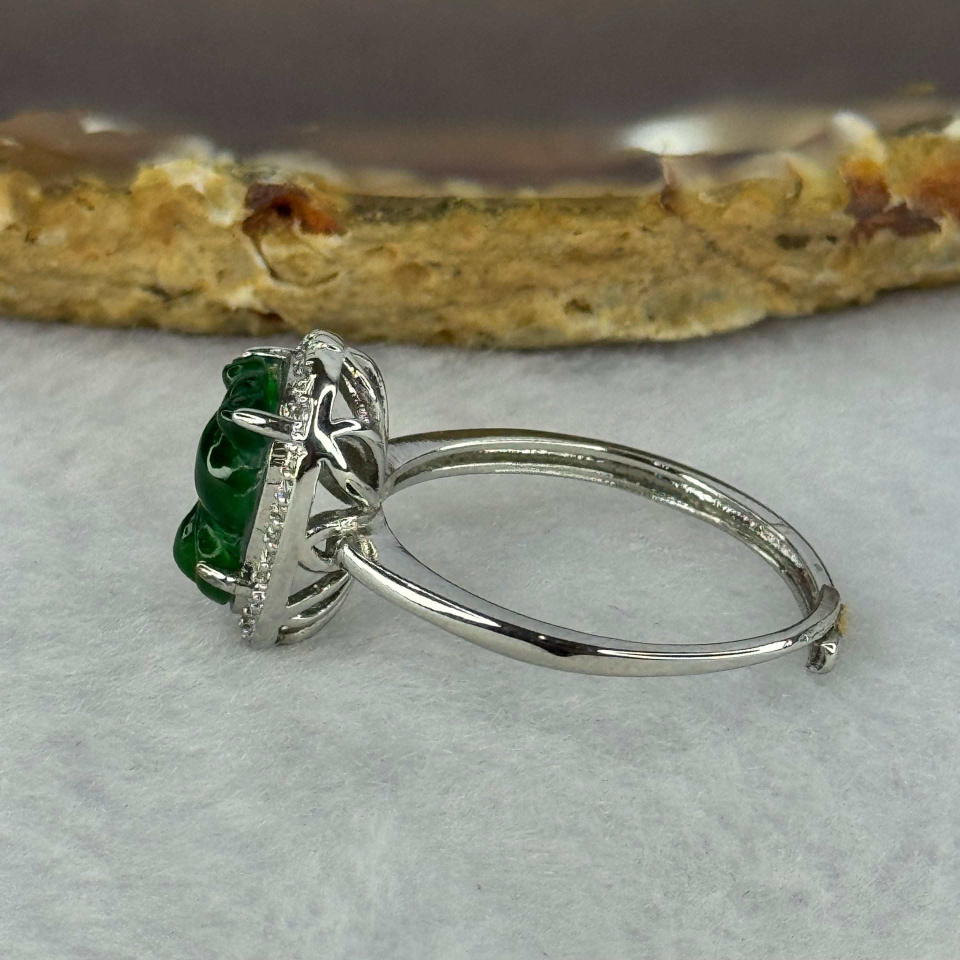 Type A Icy Green Omphasite Jadeite Gold Fish with Crystals in S925 Sliver Ring (Adjustable Size) 2.55g 10.7 by 7.1 by 3.0mm - Huangs Jadeite and Jewelry Pte Ltd