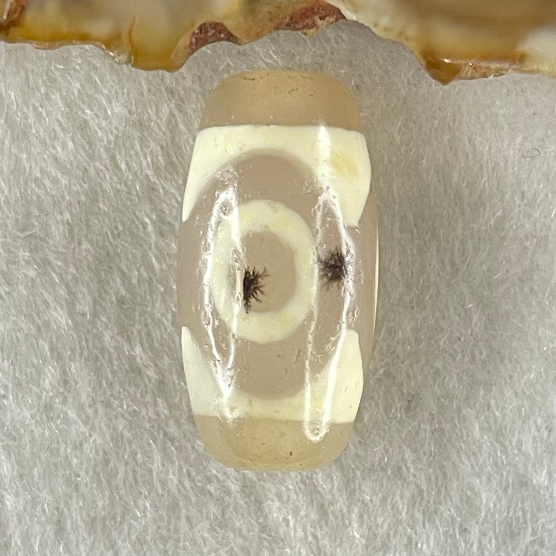 Natural Powerful Tibetan Old Oily Agate 3 Eyes Dzi Bead Heavenly Master (Tian Zhu) 三眼天诛 3.07g 20.1 by 10.3mm - Huangs Jadeite and Jewelry Pte Ltd