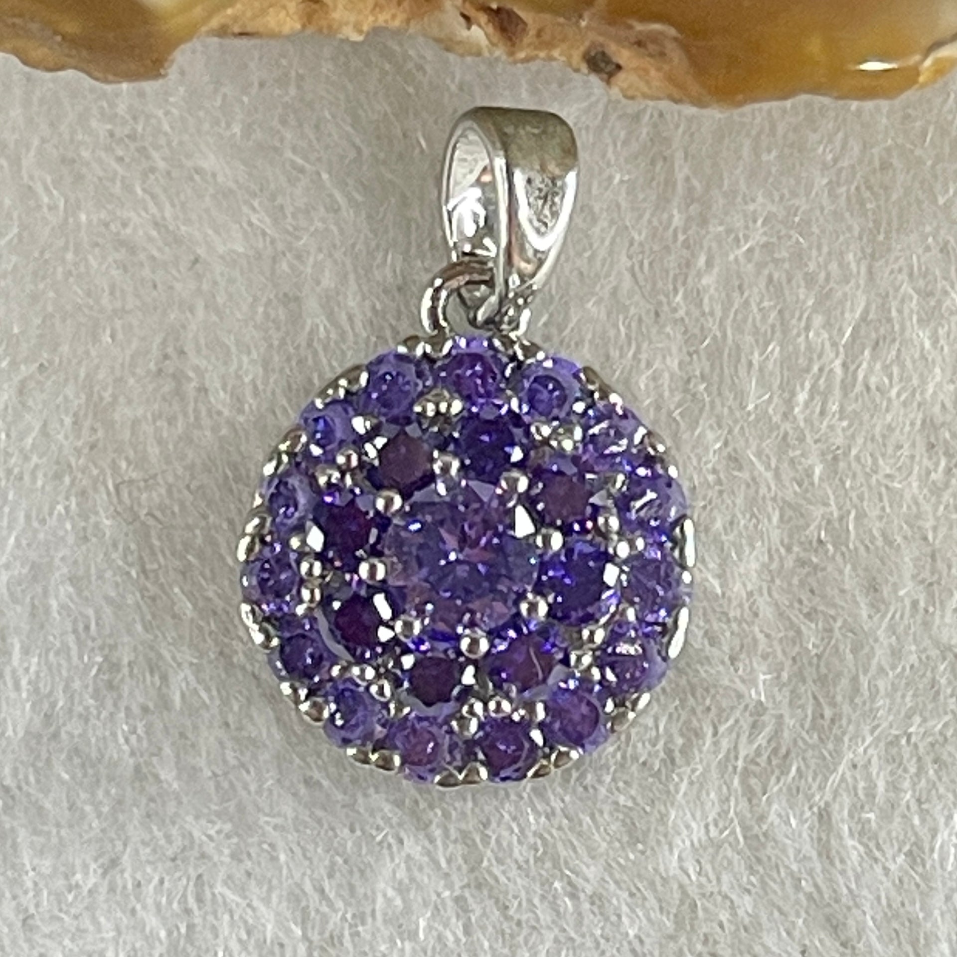 Natural Purple Cubic Zirconia in S925 Sliver Spinning Pendant 2.51g 4.0 by 1.5mm - Huangs Jadeite and Jewelry Pte Ltd