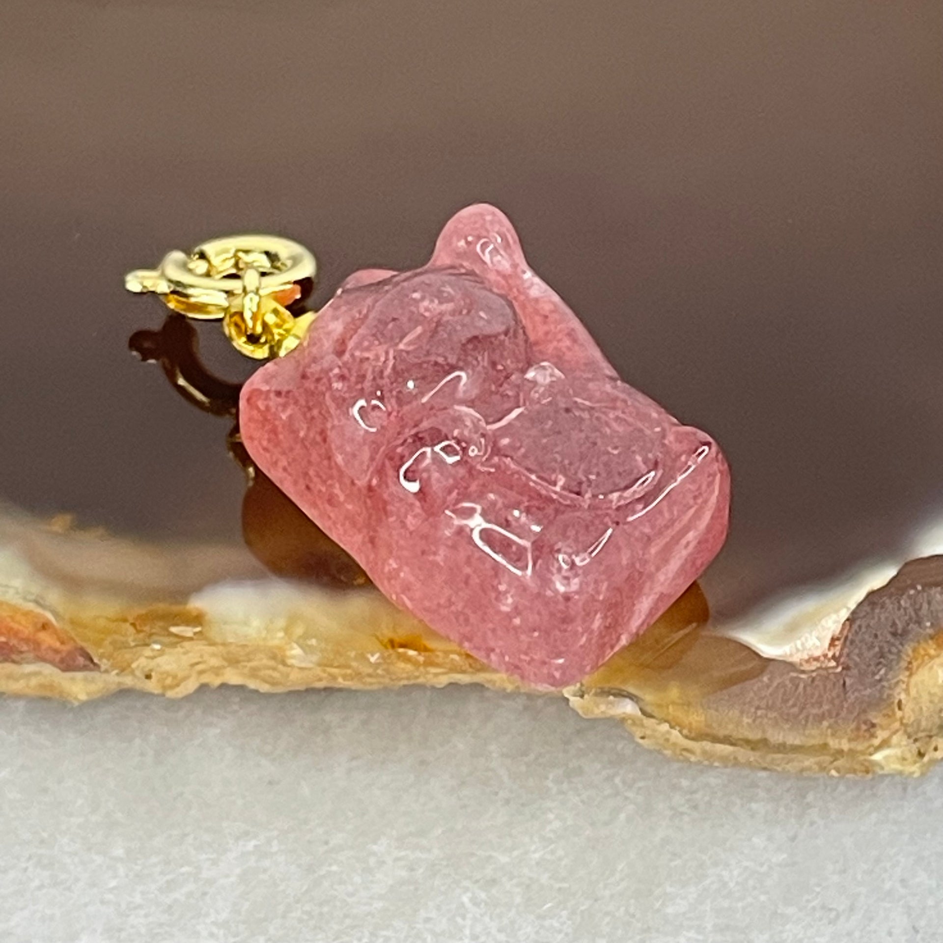 Natural Strawberry Quartz Fortune Cat Charm 3.67g 17.6 by 12.2 by 9.6mm - Huangs Jadeite and Jewelry Pte Ltd
