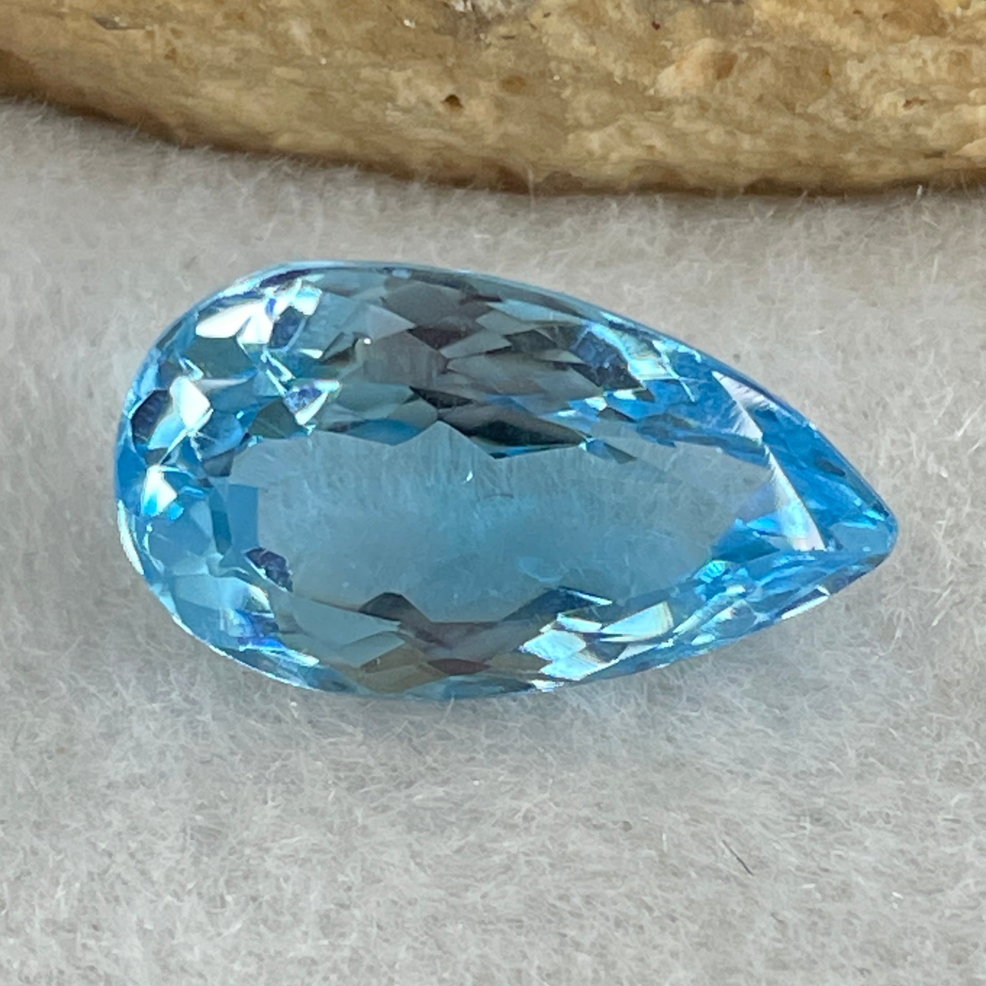 Natural Sky Blue Topaz Teardrop Shape 8.72ct 16.4 by 9.4 by 6.9mm - Huangs Jadeite and Jewelry Pte Ltd