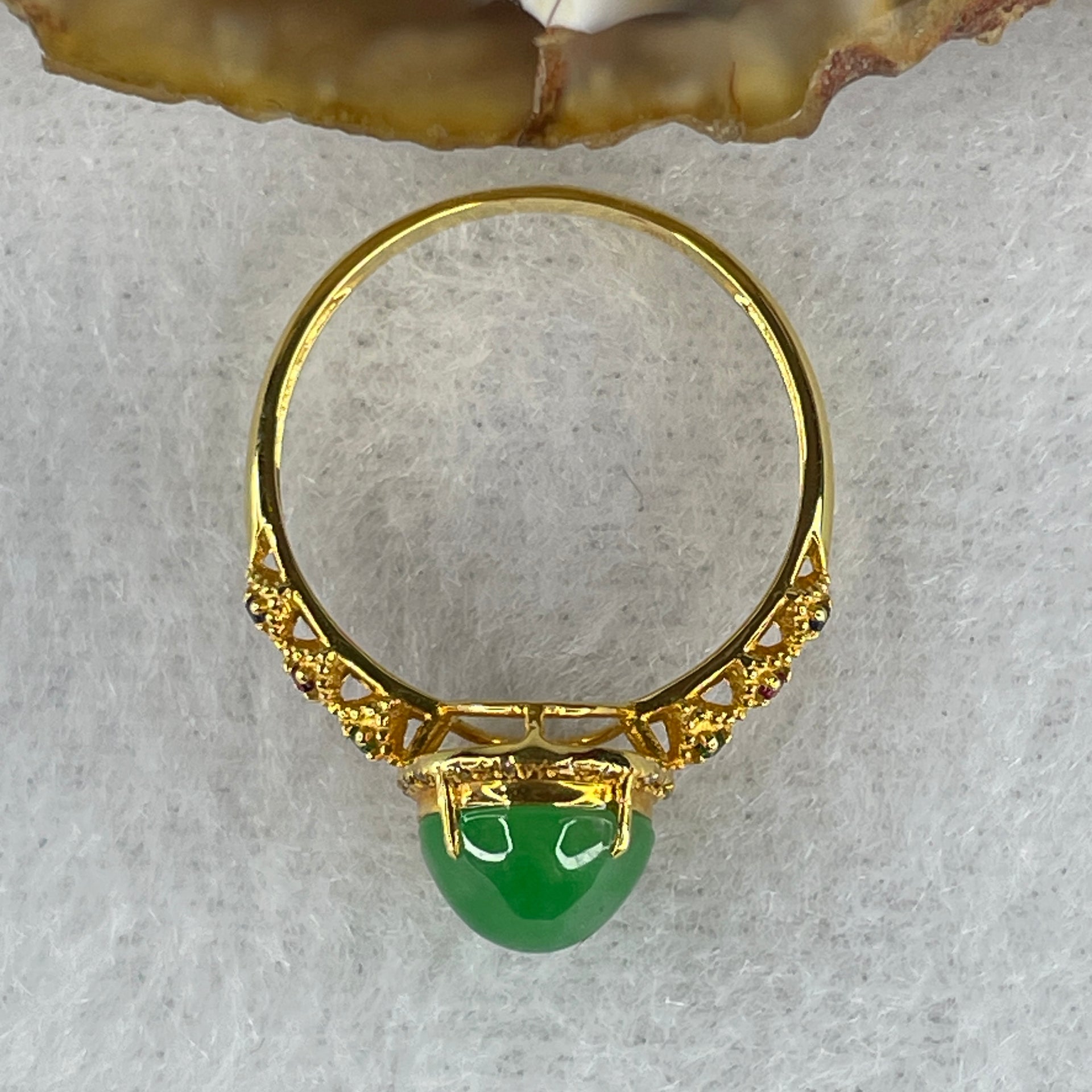 Type A Green Burmese Feng Shui Jade jadeite ring in 18k yellow gold & natural diamonds 2.05g US 7 HK 14 - Huangs Jadeite and Jewelry Pte Ltd