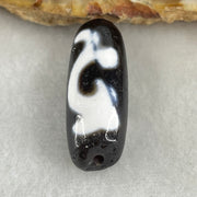 Natural Powerful Tibetan Old Oily Agate Green Tara Dzi Bead Heavenly Master (Tian Zhu) 绿度母天珠 4.50g 28.5 by 10.4mm - Huangs Jadeite and Jewelry Pte Ltd