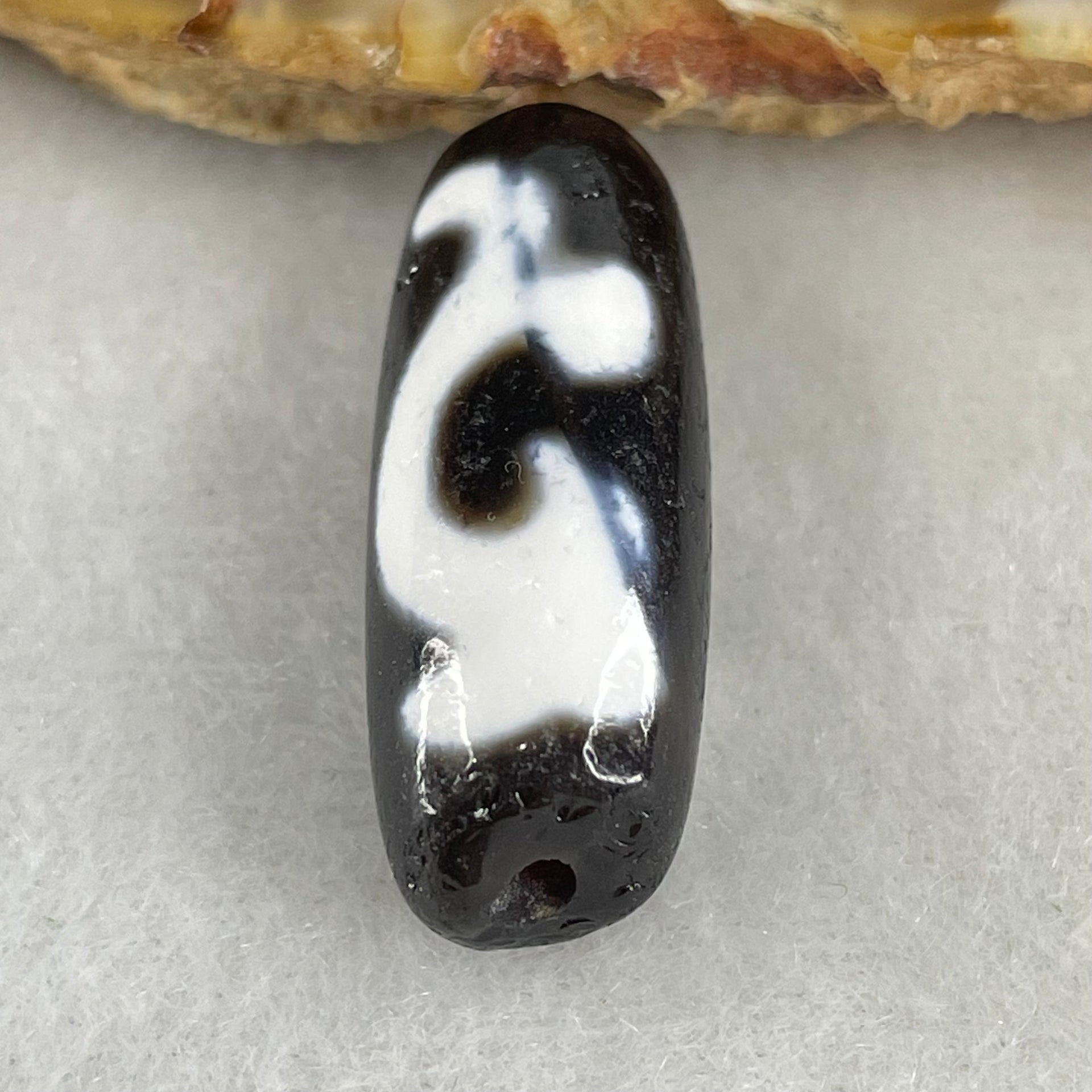 Natural Powerful Tibetan Old Oily Agate Green Tara Dzi Bead Heavenly Master (Tian Zhu) 绿度母天珠 4.50g 28.5 by 10.4mm - Huangs Jadeite and Jewelry Pte Ltd
