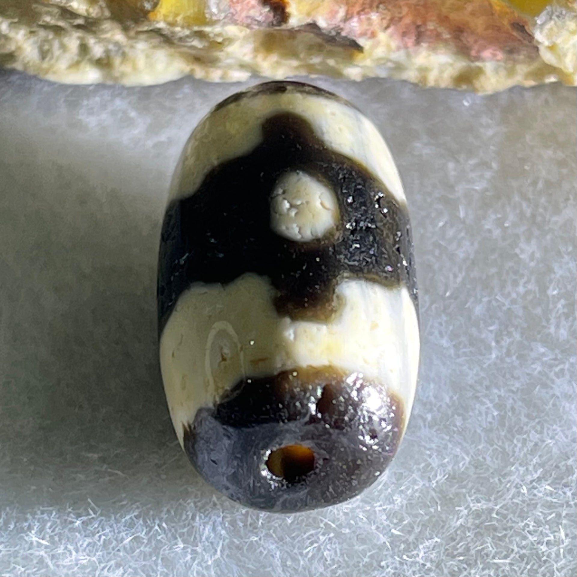Natural Powerful Tibetan Old Oily Agate 3 Eyes Dzi Bead Heavenly Master (Tian Zhu) 三眼天诛 3.17g 18.5 by 10.3mm - Huangs Jadeite and Jewelry Pte Ltd