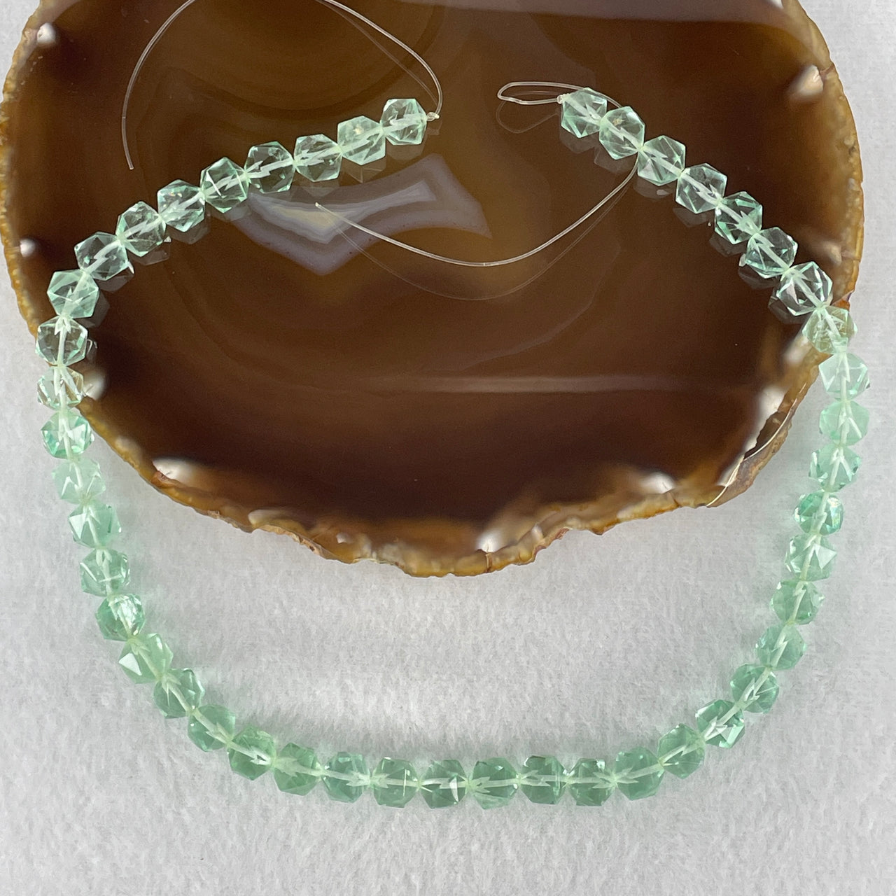 Good Grade Natural Green Fluorite Faceted Beads Necklace | Sparkling Geometric Crystal Choker Strand | Mindful & Healing Gemstone Fine Jewelry (47.90g | 38cm | 8.7mm | 46 Pcs)
