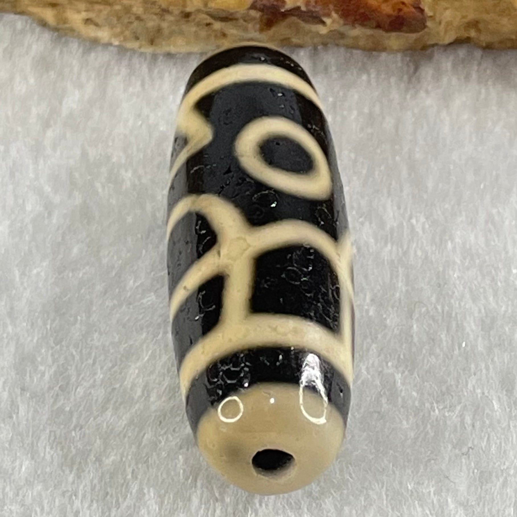 Natural Powerful Tibetan Old Oily Agate Huan Xi Fo Dzi Bead Heavenly Master (Tian Zhu) 歡喜佛天珠 9.16g 38.0 by 12.3mm - Huangs Jadeite and Jewelry Pte Ltd