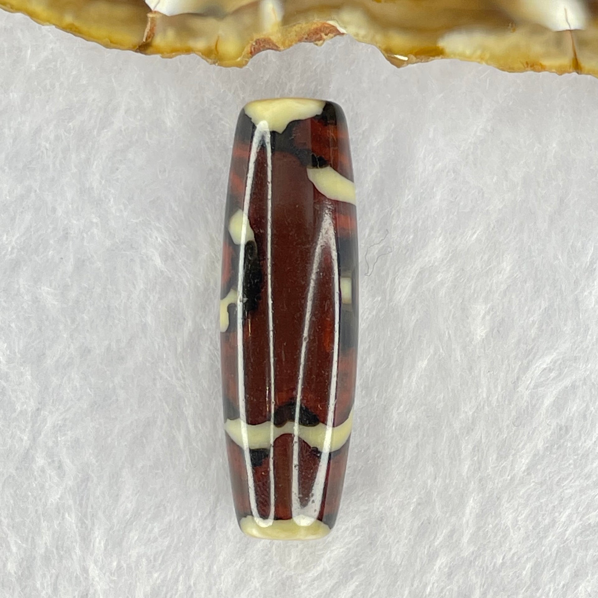 Natural Powerful Tibetan Old Oily Agate Sky Door Serenity 1 Eye Dzi Bead Heavenly Master (Tian Zhu) 一眼天诛 8.65g 37.7 by 12.0mm - Huangs Jadeite and Jewelry Pte Ltd