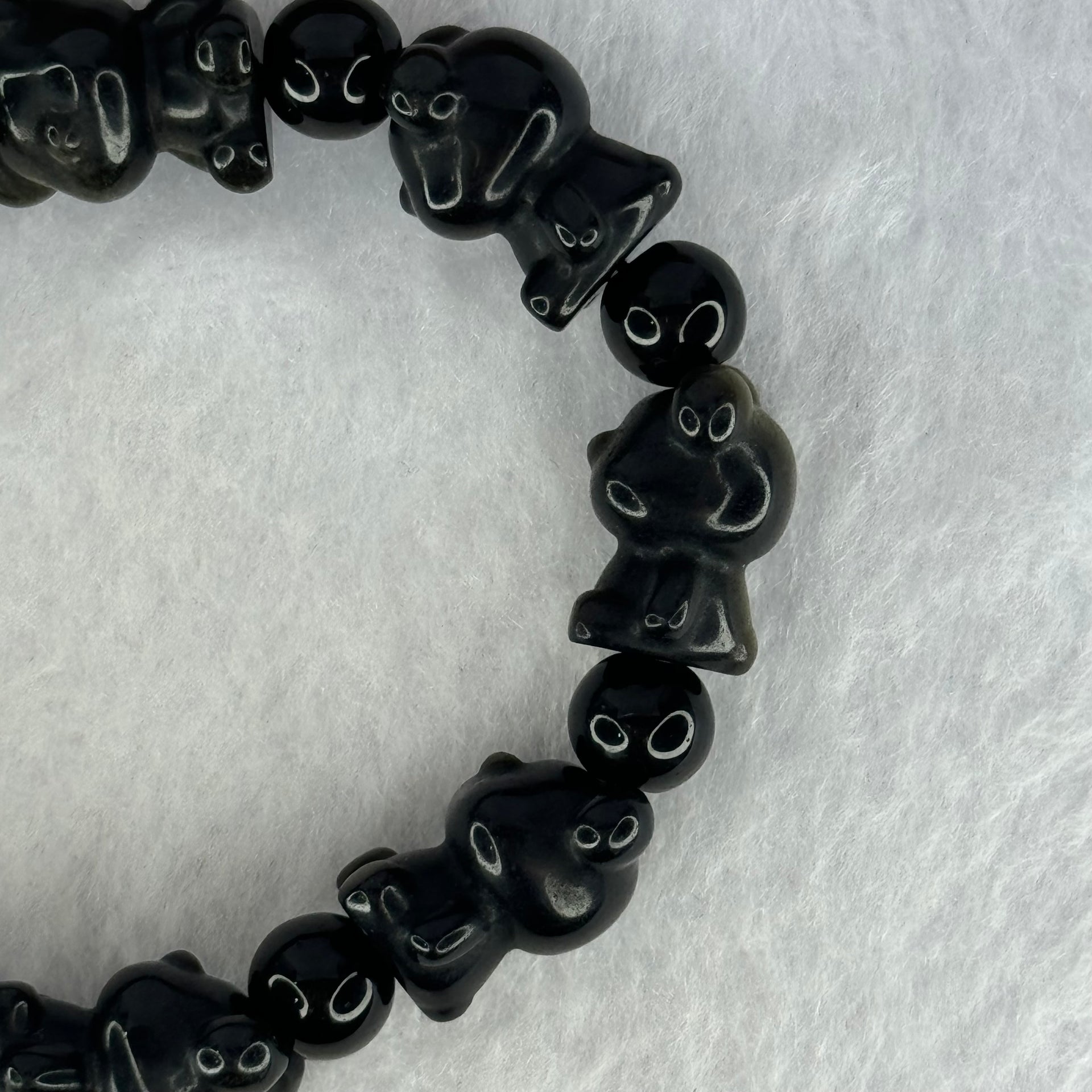 Obsidian Bear 17.5 by 12.8 by 11.7mm 8pcs and Beads 8.3mm 8pcs Charms Bracelet 27.92g 15.5cm - Huangs Jadeite and Jewelry Pte Ltd