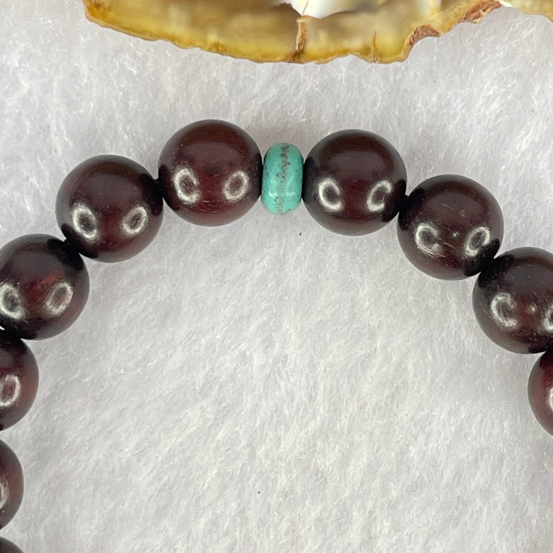 Natural Blood Rosewood with Variscite Beads Bracelet 天然血檀寿山石手链 8.27g 15cm 8.7mm 3 Beads 8.5mm 18 Beads - Huangs Jadeite and Jewelry Pte Ltd