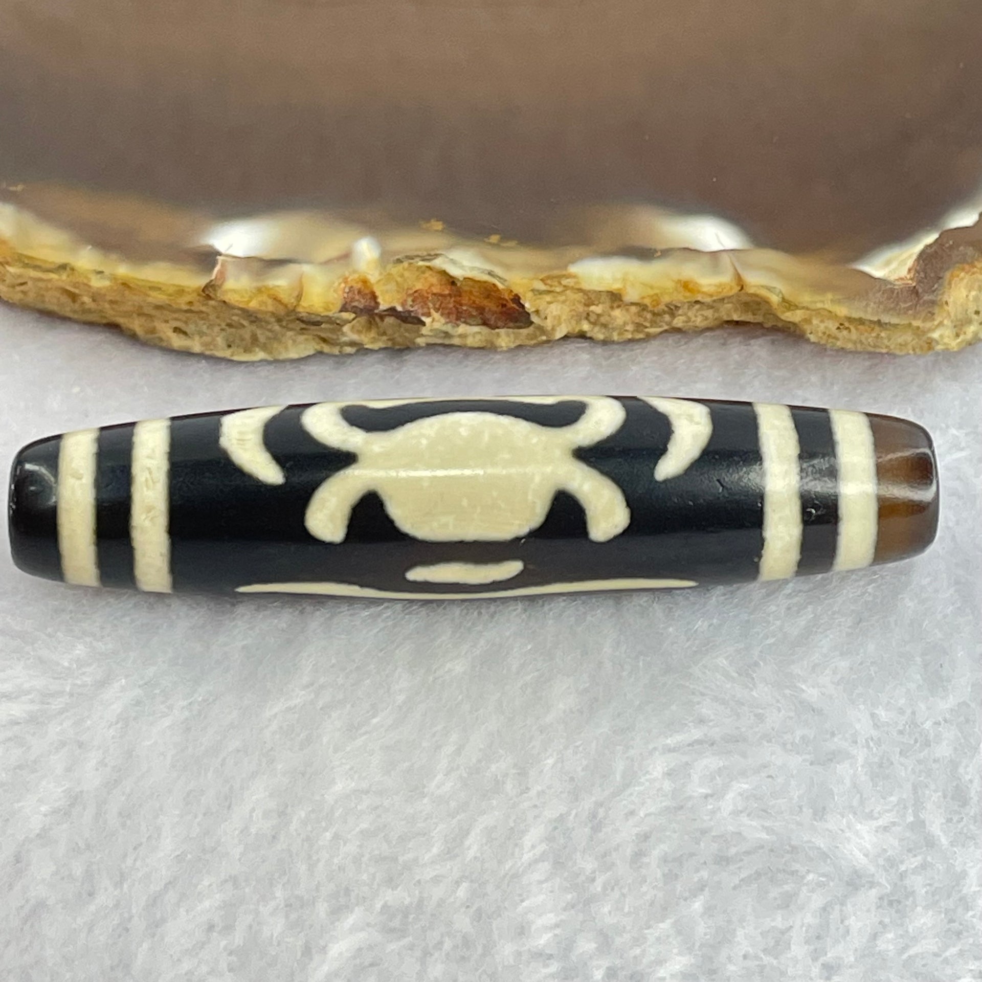 Natural Powerful Tibetan Old Oily Agate Zha Ji La Mu Female Cai Shen Bead Heavenly Master (Tian Zhu) 扎吉拉木女财神天珠 15.42g 58.5 by 13.3mm - Huangs Jadeite and Jewelry Pte Ltd