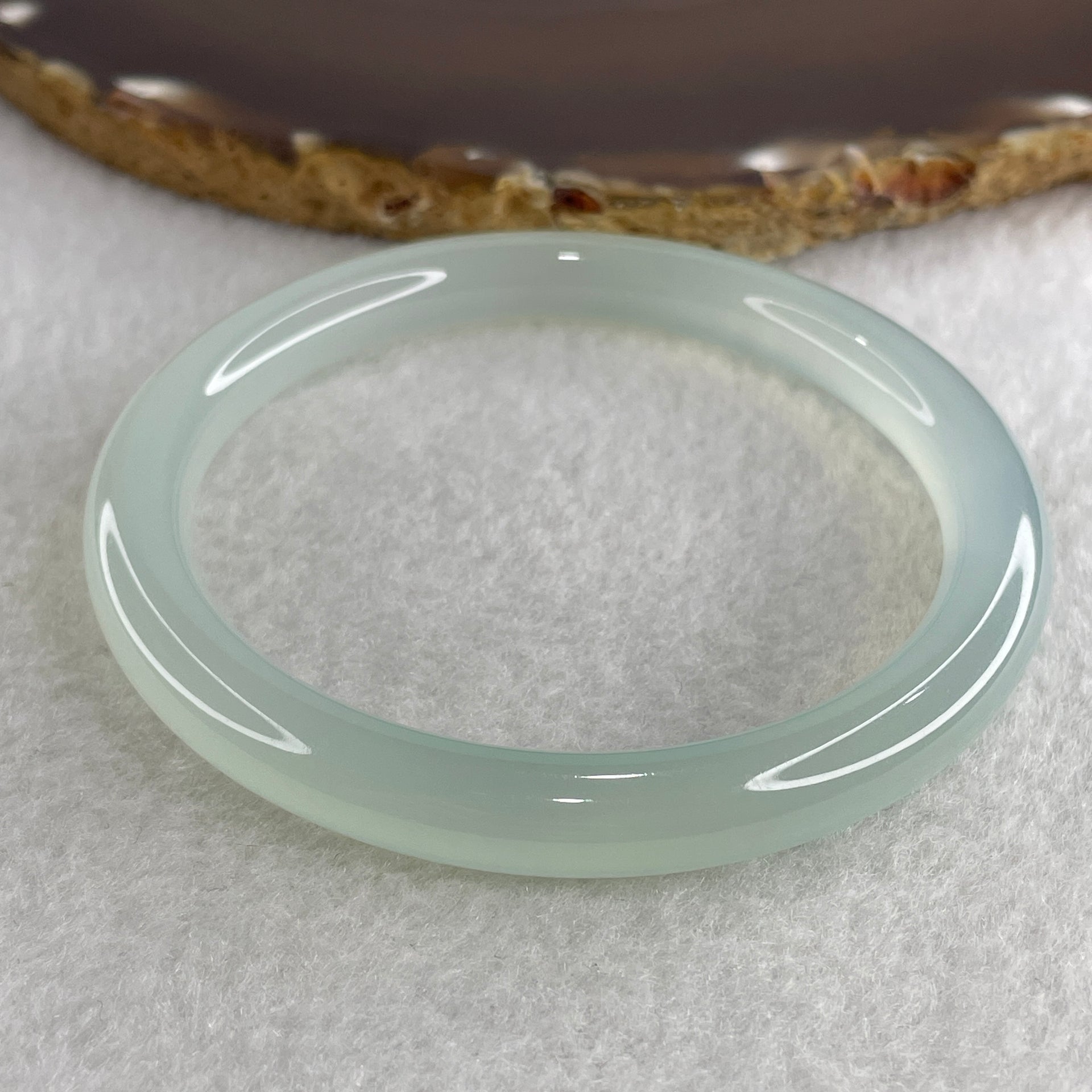 Natural Light Green Agate Bangle 27.77g Internal Diameter57.8mm 8.0 by 8.0mm (Perfect) - Huangs Jadeite and Jewelry Pte Ltd