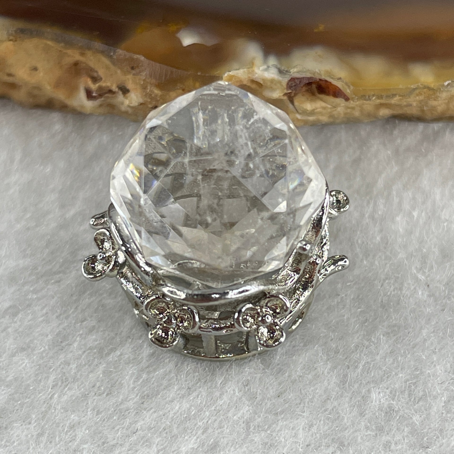 Natural Clear Quartz Pendant in S925 Sliver 6.54g 12.4mm - Huangs Jadeite and Jewelry Pte Ltd