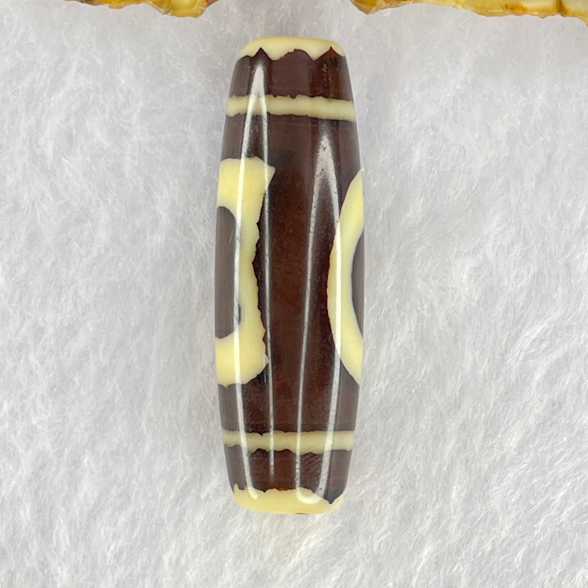 Natural Powerful Tibetan Old Oily Agate Sky Door Serenity 1 Eye Dzi Bead Heavenly Master (Tian Zhu) 一眼天诛 8.49g 37.5 by 12.1mm - Huangs Jadeite and Jewelry Pte Ltd