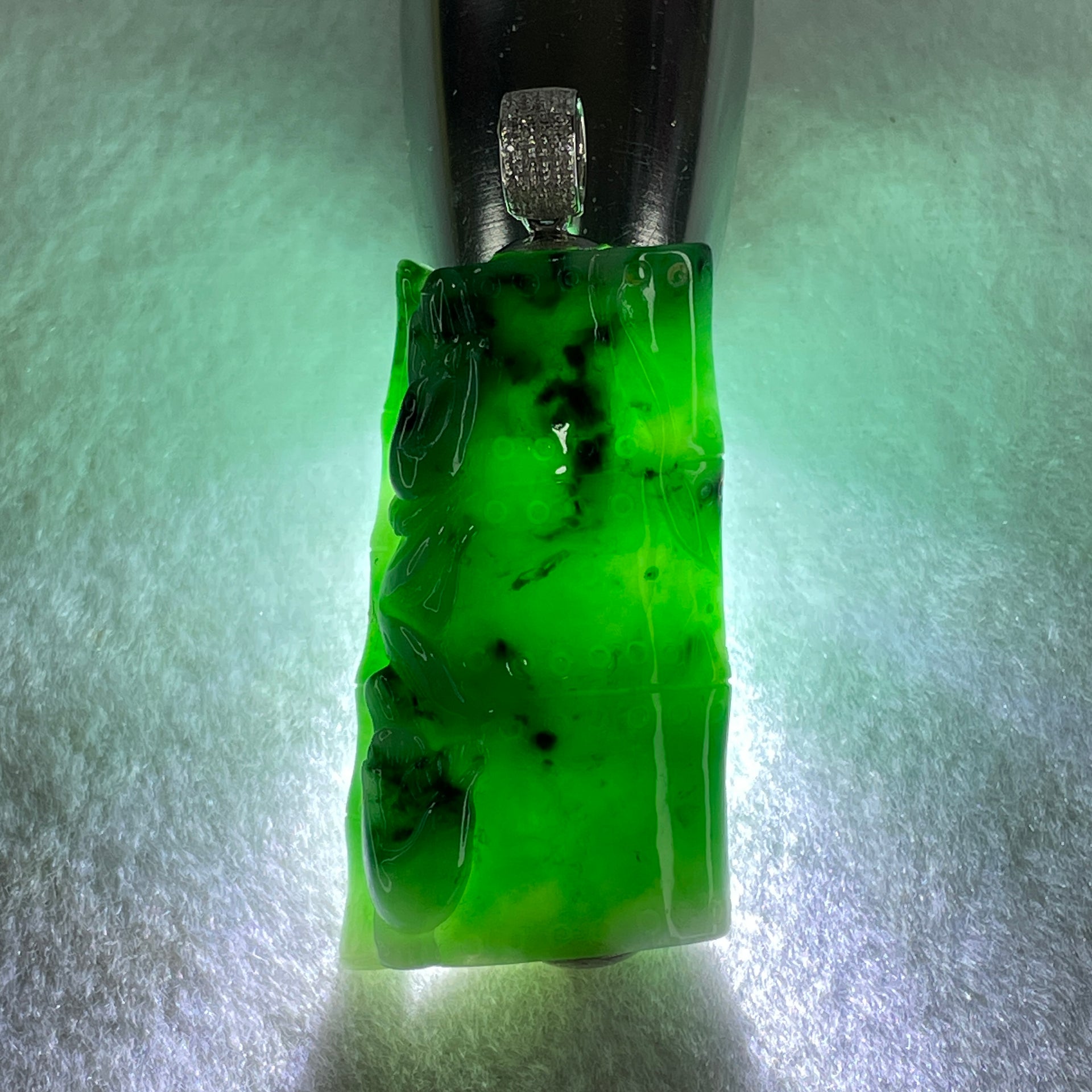 Antique Natural Type A Translucent Light Green with Old Mine Spicy Green and Dark Green Piao Hua Jadeite Bamboo and Twin Birds approx. 46.97 by 26.74 by 9.64mm in 18K White Gold and Natural Diamond Pendant 34.95g (108.66cts) BIG Cert. B010996 - Huangs Jadeite and Jewelry Pte Ltd