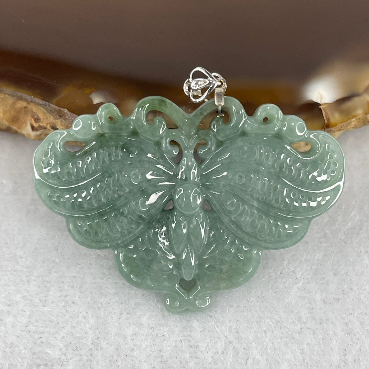 Natural Type A Green Jadeite Butterfly Pendant | 18K Solid White Gold Luxury Clasp Setting | Authentic Myanmar Feicui Transformation & Elegance Amulet (6.37g | 35.2x25.0x5.4mm)