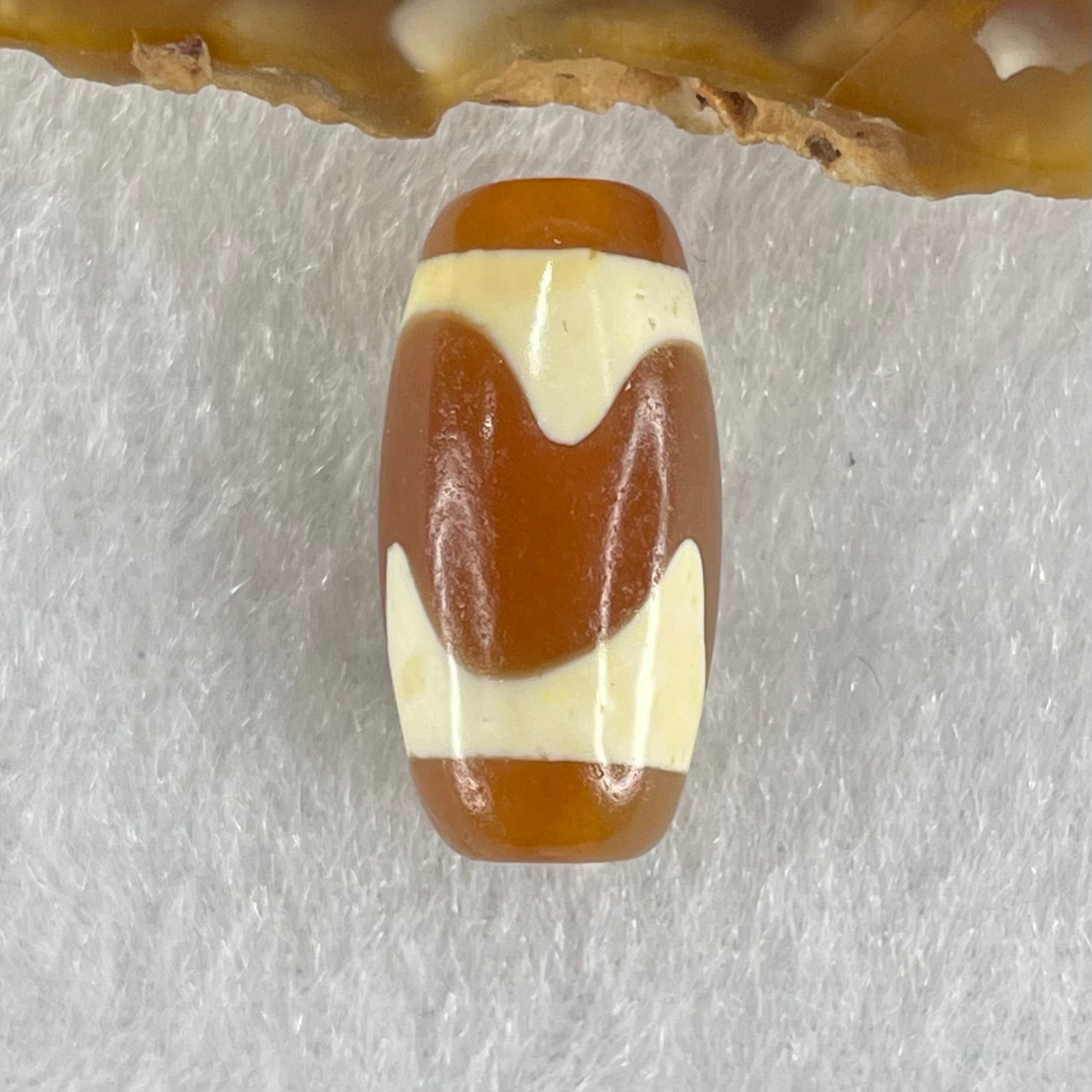 Natural Powerful Tibetan Old Oily Agate Tiger Tooth Daluo Dzi Bead Heavenly Master (Tian Zhu) 虎呀天诛 2.95g 20.0 by 10.1mm - Huangs Jadeite and Jewelry Pte Ltd