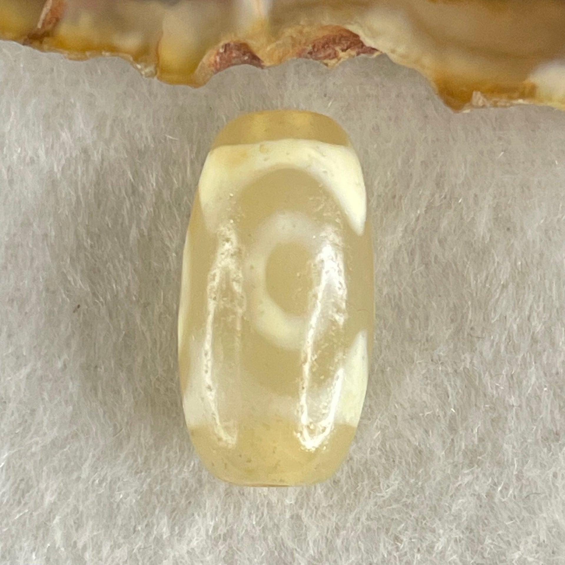 Natural Powerful Tibetan Old Oily Agate 3 Eyes Dzi Bead Heavenly Master (Tian Zhu) 三眼天诛 2.94g 19.6 by 10.0mm - Huangs Jadeite and Jewelry Pte Ltd