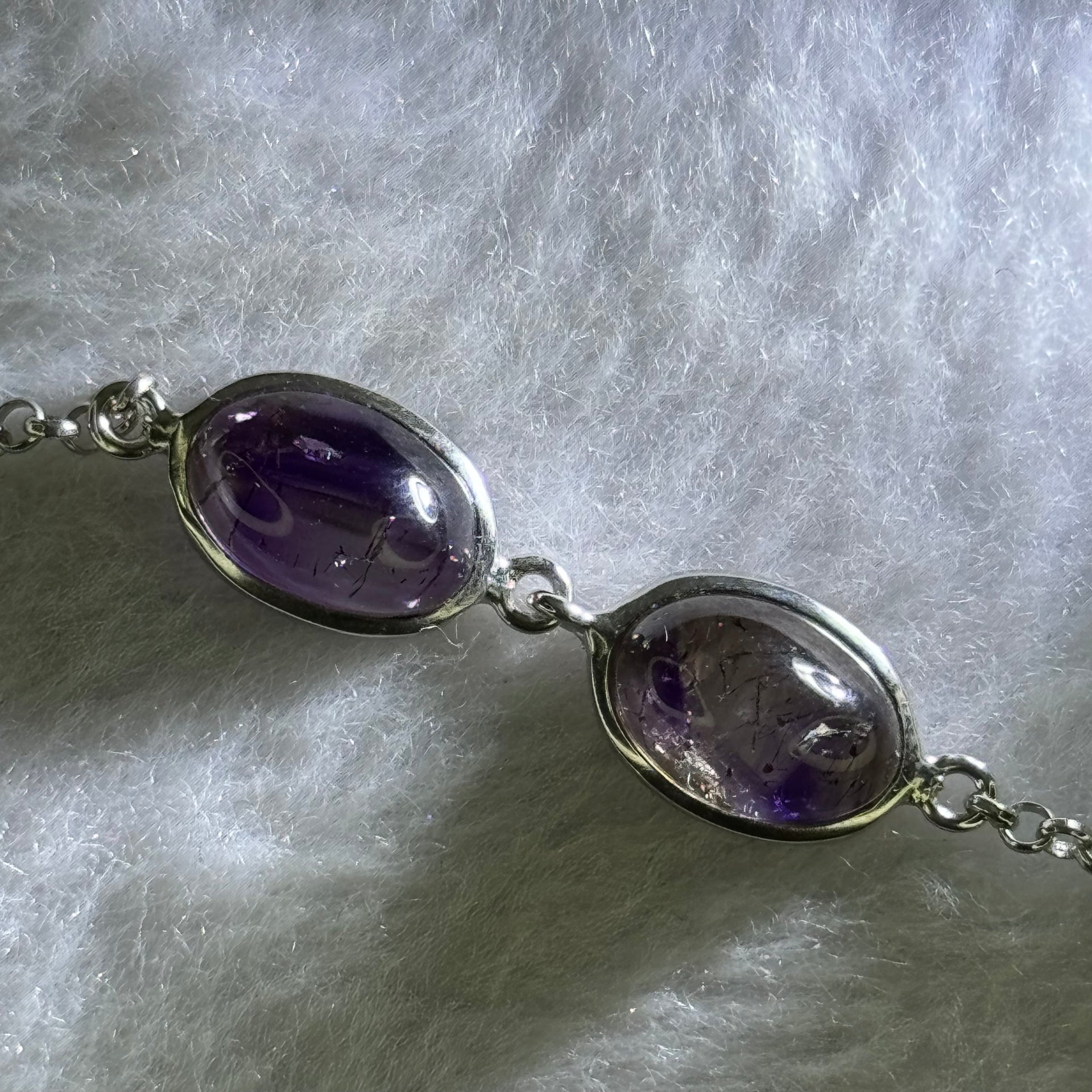 Above Average Natural Super 7 in S925 Sliver Bracelet 3.76g 11.4 by 7.3 by 4.9mm - Huangs Jadeite and Jewelry Pte Ltd