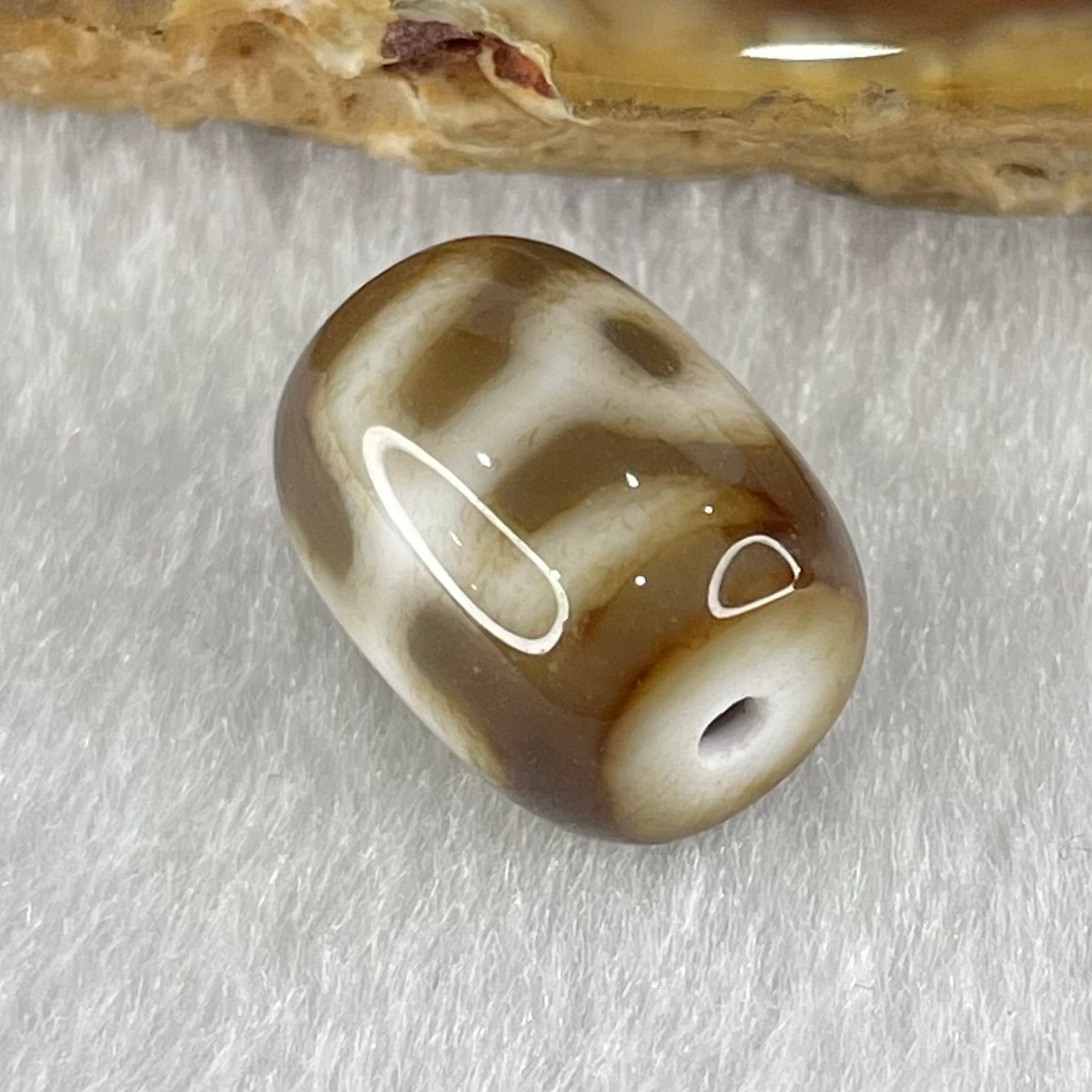 Natural Powerful Tibetan Old Oily Dark Brown with White Agate Patina Guiren Tairen Human Dzi Bead Totem Amulet Heavenly Master (Tian Zhu) 贵人天诛 2.70g 13.5 by 10.9mm - Huangs Jadeite and Jewelry Pte Ltd