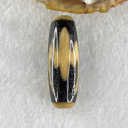 Natural Powerful Tibetan Old Oily Agate 5 Bats Dzi Bead Heavenly Master (Tian Zhu) 五个蝙蝠天诛 8.87g 36.7 by 12.3mm - Huangs Jadeite and Jewelry Pte Ltd