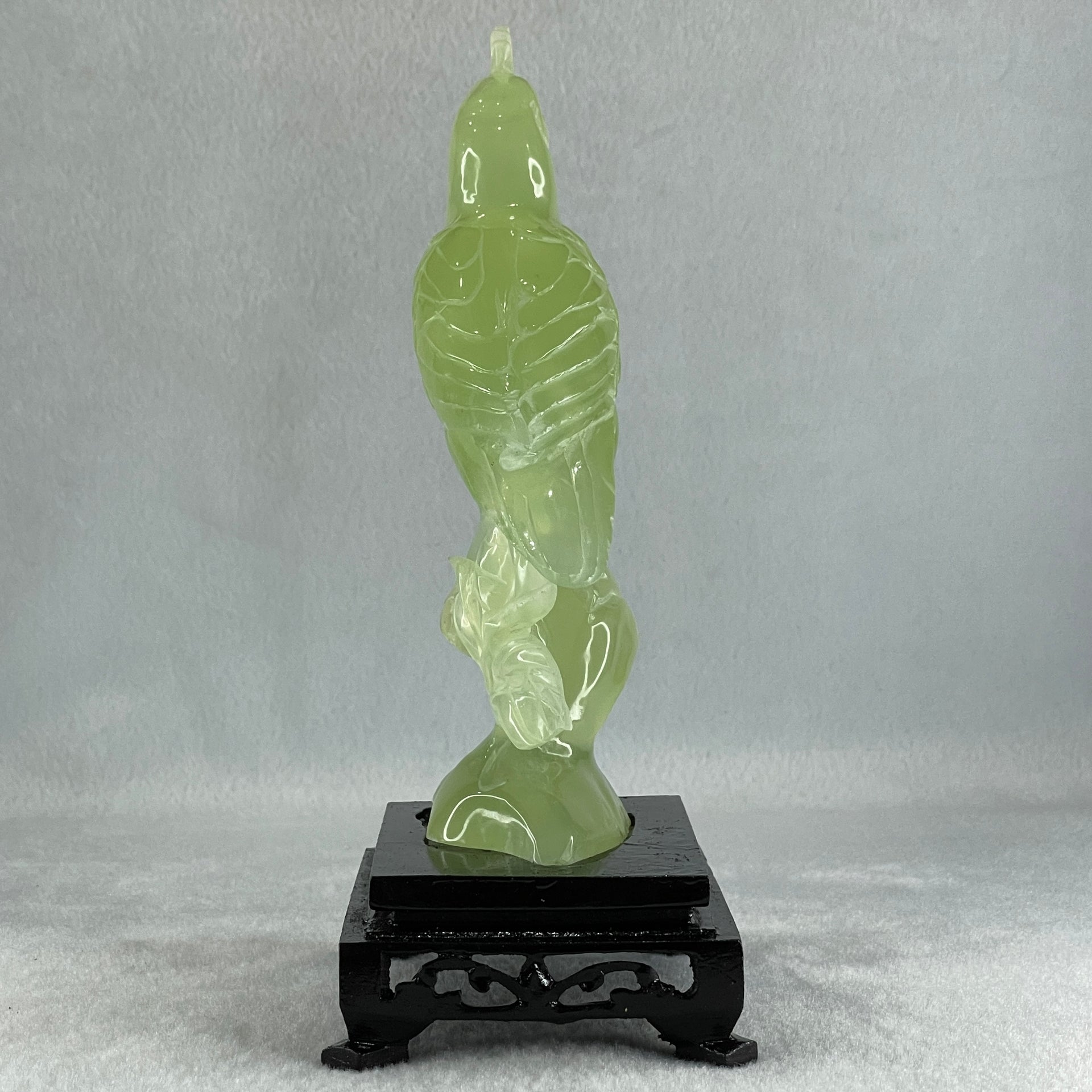 Natural Green Serpentine Javan Mynah Birds on Tree with Wooden Stand Display 375.6g 112.0 by 188.0 by 66.0mm - Huangs Jadeite and Jewelry Pte Ltd