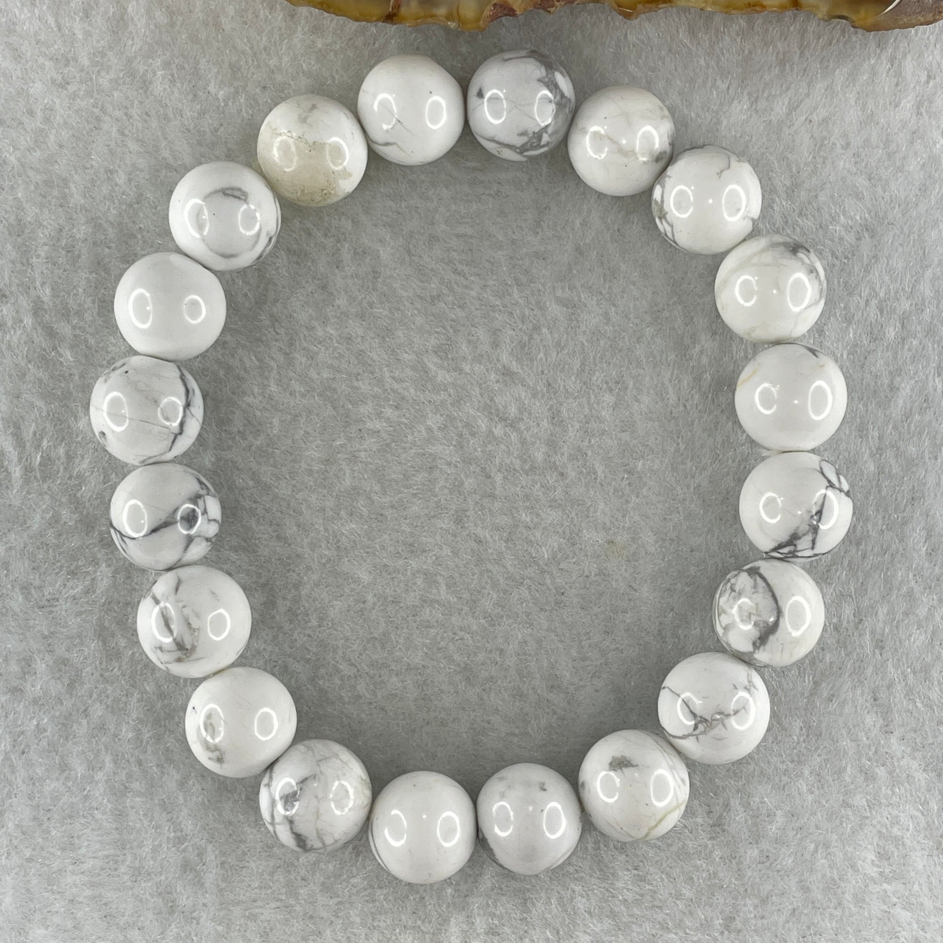 Natural Magnesite Calcite Beads Bracelet 30.38g 16cm 10.1mm 20Beads - Huangs Jadeite and Jewelry Pte Ltd