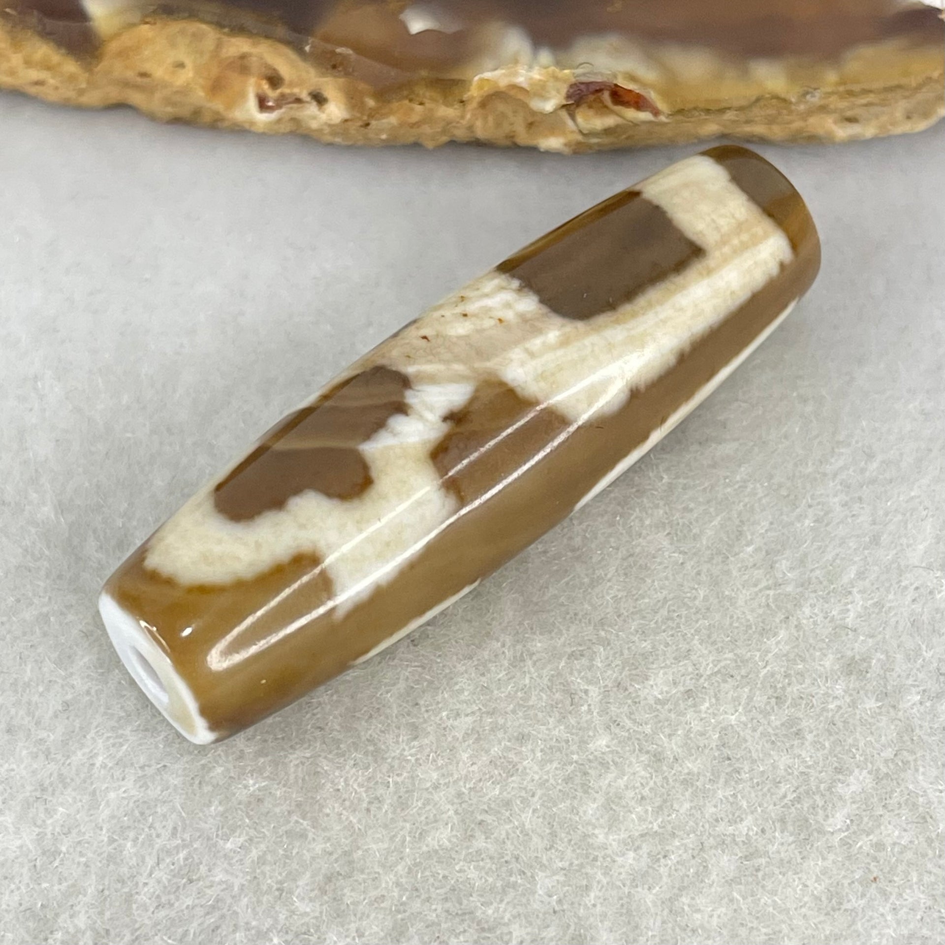 Natural Powerful Tibetan Old Oily Agate Cai Shen Dzi Bead Heavenly Master (Tian Zhu) 财神长天珠 8.92g 39.3 by 11.5mm - Huangs Jadeite and Jewelry Pte Ltd