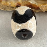 Natural Powerful Tibetan Old Oily Agate Tiger Tooth Daluo Dzi Bead Heavenly Master (Tian Zhu) 虎呀天诛 4.73g 17.7 by 13.2mm - Huangs Jadeite and Jewelry Pte Ltd