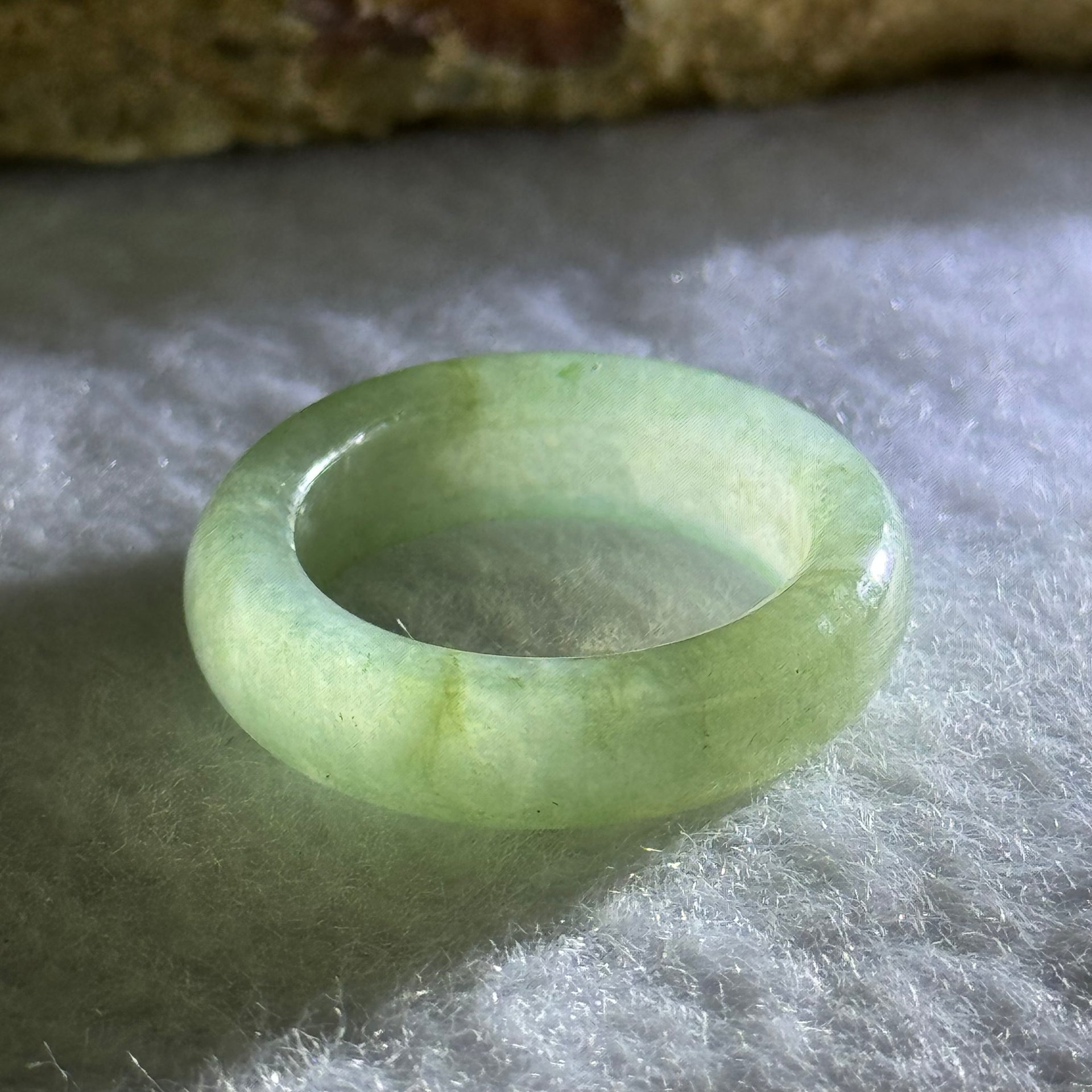 Type A Green Jadeite Ring 4.12g 6.0 by 3.7mm US7.25 HK16 - Huangs Jadeite and Jewelry Pte Ltd