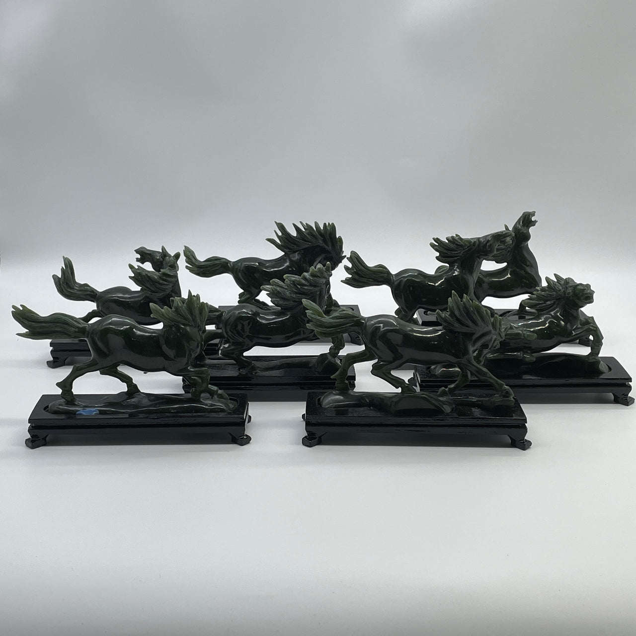 Natural Dark Green Serpentine Set of 8 Horse with Wooden Stand Display 1,477.5g Each about L135.0 by B42.0 by H98.0 mm