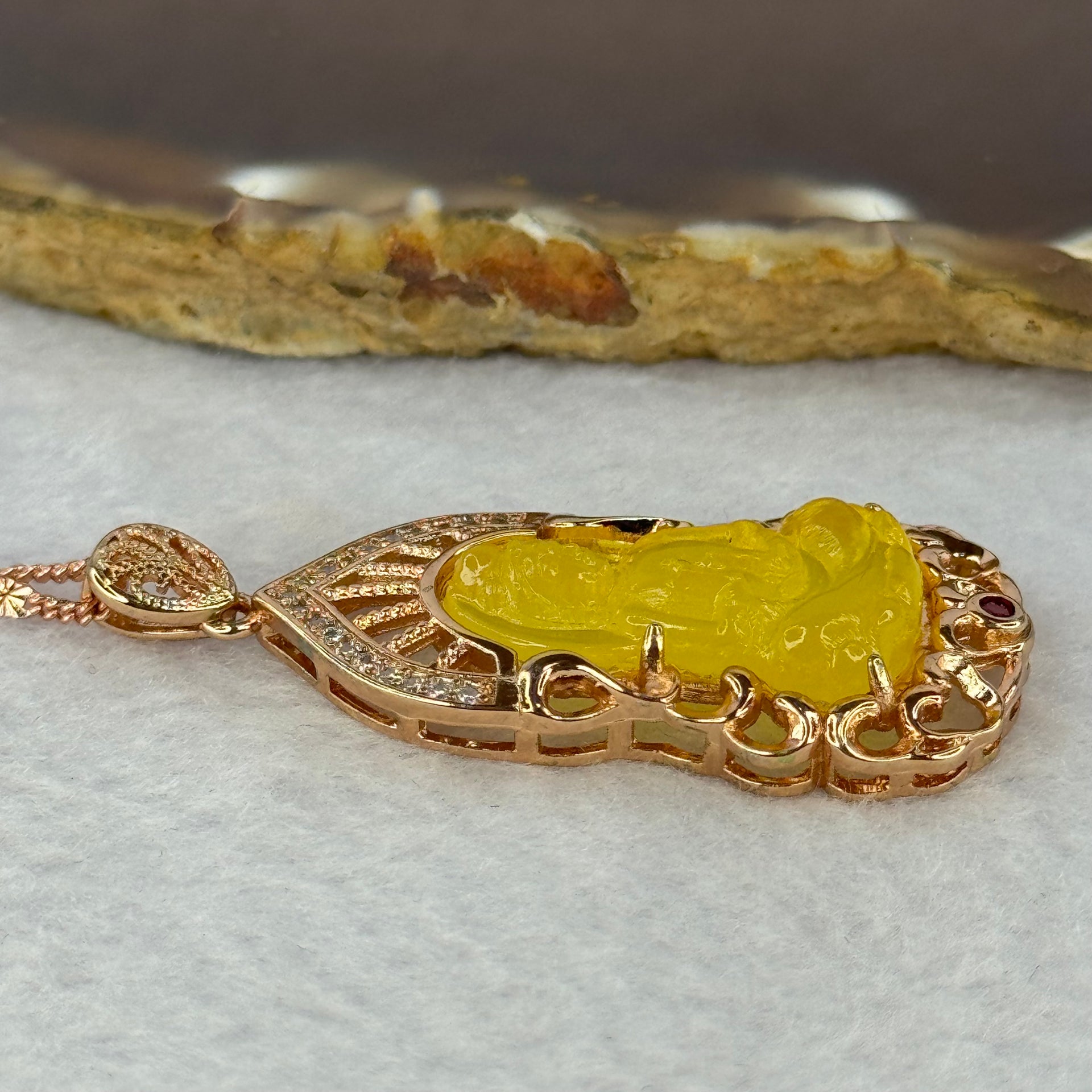 Natural Yellow Amber Guan Yin with Crystals in Silver Rose Gold Color Necklace 7.81g 16.5 by 8.1 by 3.0mm - Huangs Jadeite and Jewelry Pte Ltd