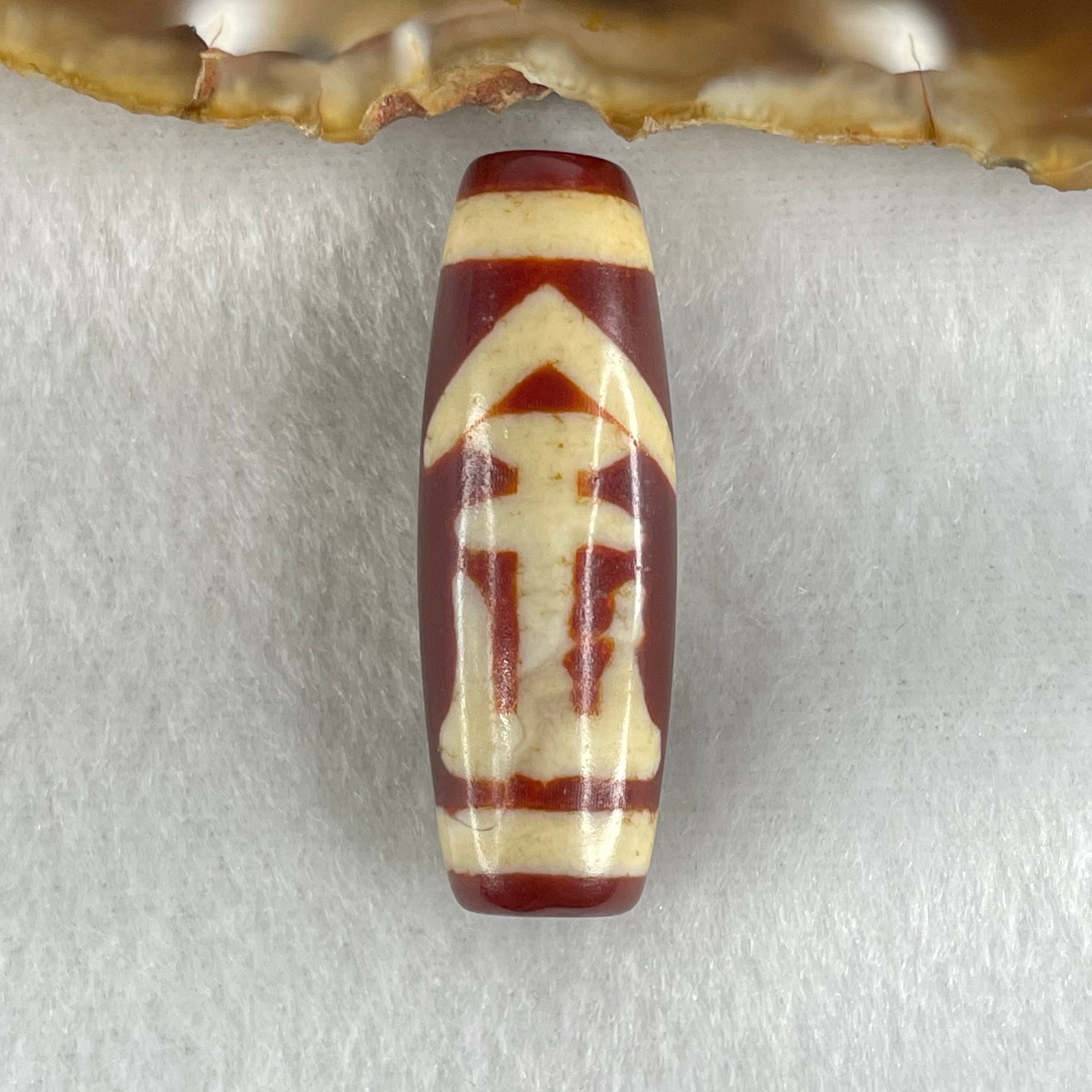 Natural Powerful Tibetan Old Oily Red White Agate One Eye Gold Metal Element Dzi Bead Heavenly Master (Tian Zhu) 一眼金天珠 10.23g 37.9 by 13.3mm - Huangs Jadeite and Jewelry Pte Ltd