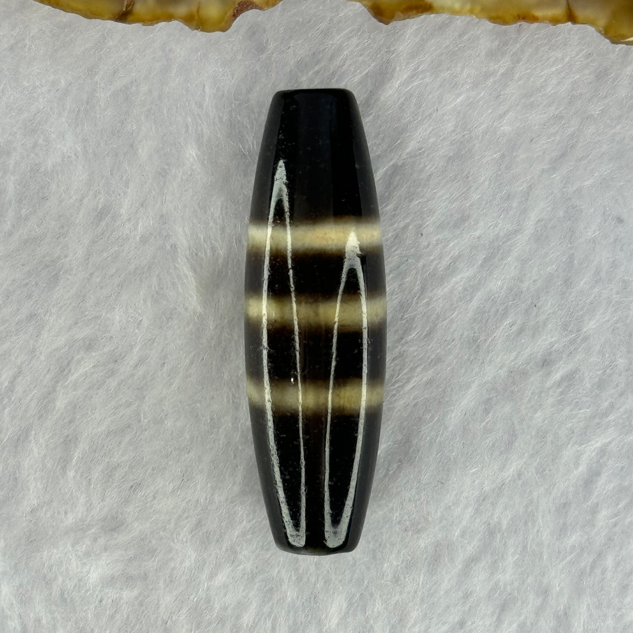 Natural Powerful Tibetan Old Oily Agate 3-Lines Dzi Bead Heavenly Master (Tian Zhu) 8.03g 38.9 by 12.0mm - Huangs Jadeite and Jewelry Pte Ltd