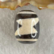 Natural Powerful Tibetan Old Oily Agate 5 Eyes Lightning Dzi Bead Heavenly Master (Tian Zhu) 五眼闪电天珠 4.85g 17.6 by 13.4mm - Huangs Jadeite and Jewelry Pte Ltd