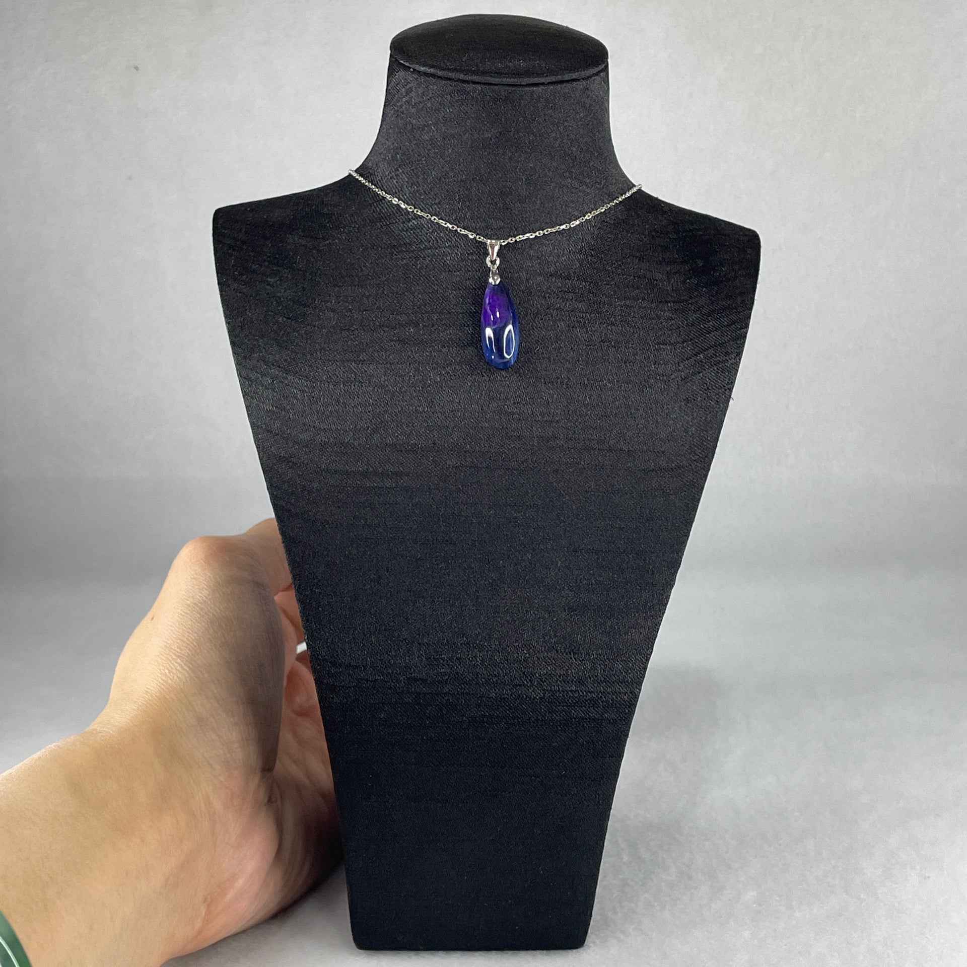 Good Grade Natural Blue Sugilite Pillar Necklace in S925 Sliver 2.78g 21.9 by 8.3 by 5.1mm - Huangs Jadeite and Jewelry Pte Ltd