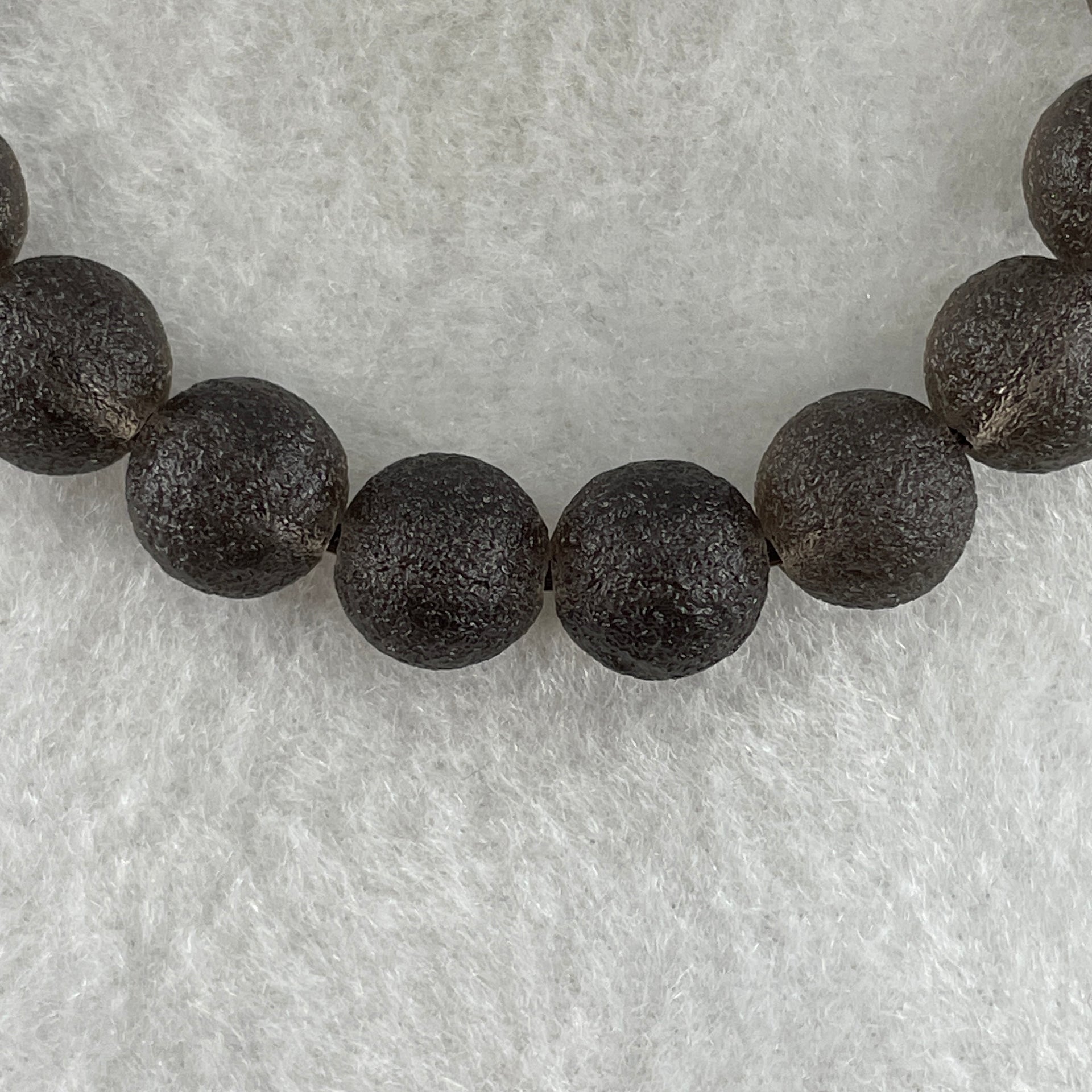 Grey Liuli Beads Bracelet 20.93g 16cm 9.6mm 21Beads - Huangs Jadeite and Jewelry Pte Ltd
